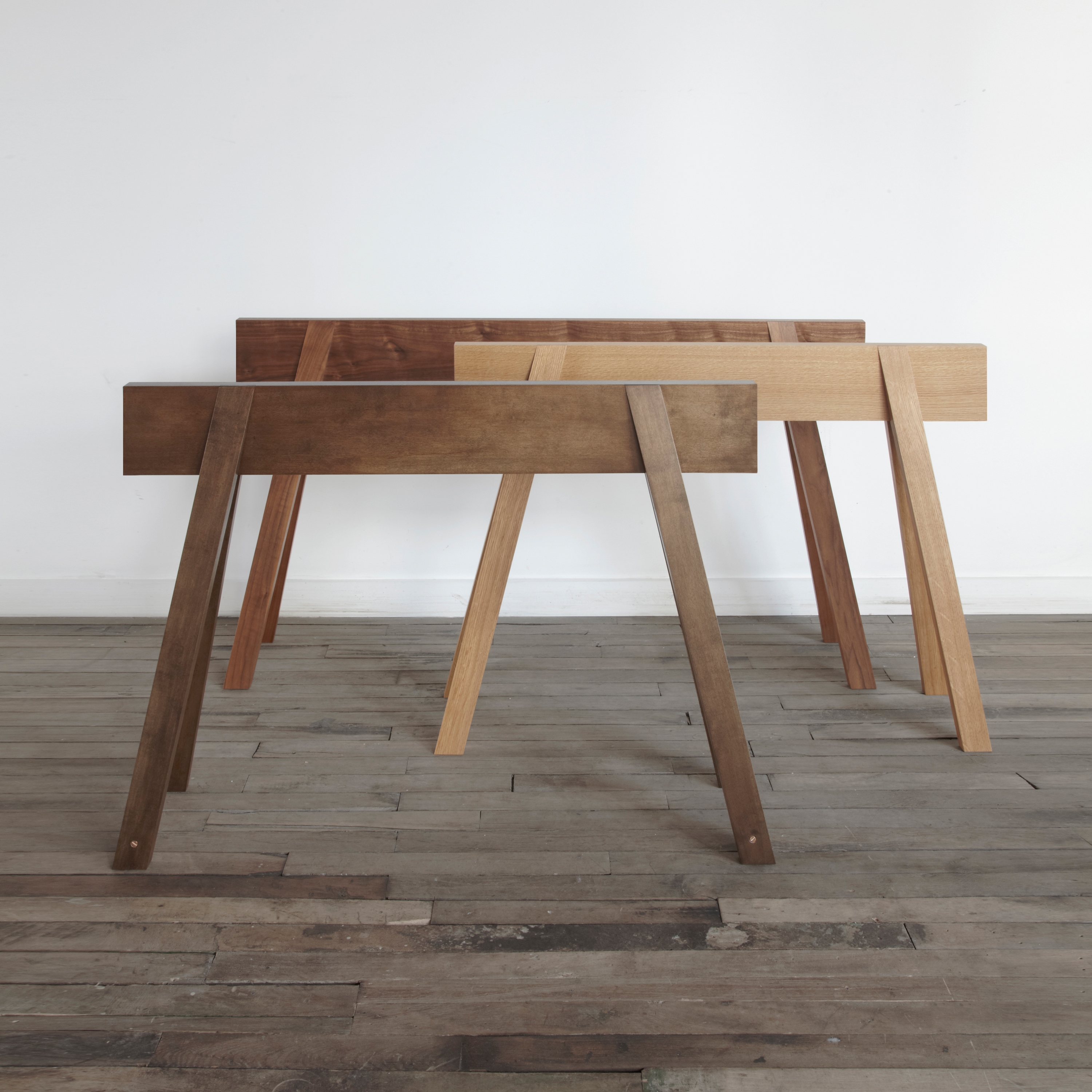 Display product Trestle Clothing Valet from manufacturer Bellboy