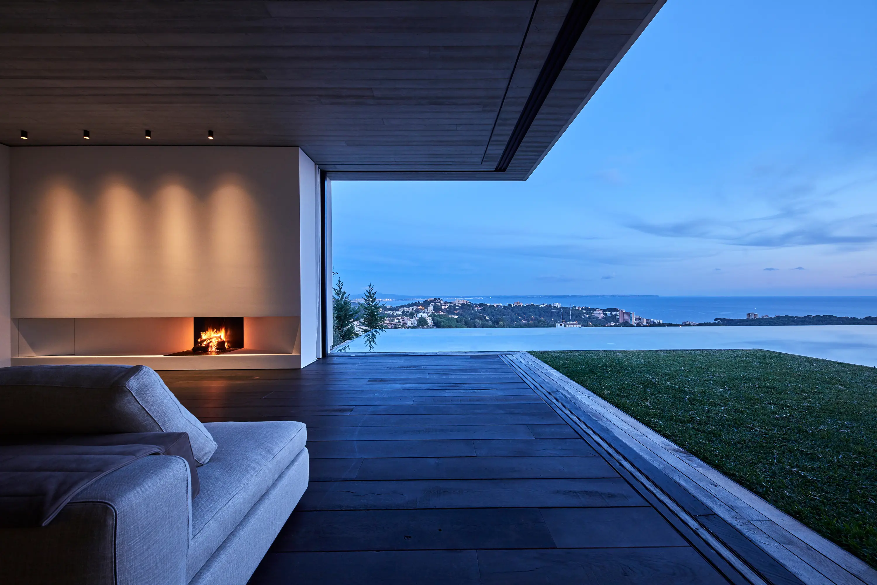 OTIIMA | MUCH MORE THAN A WINDOW - Pocket