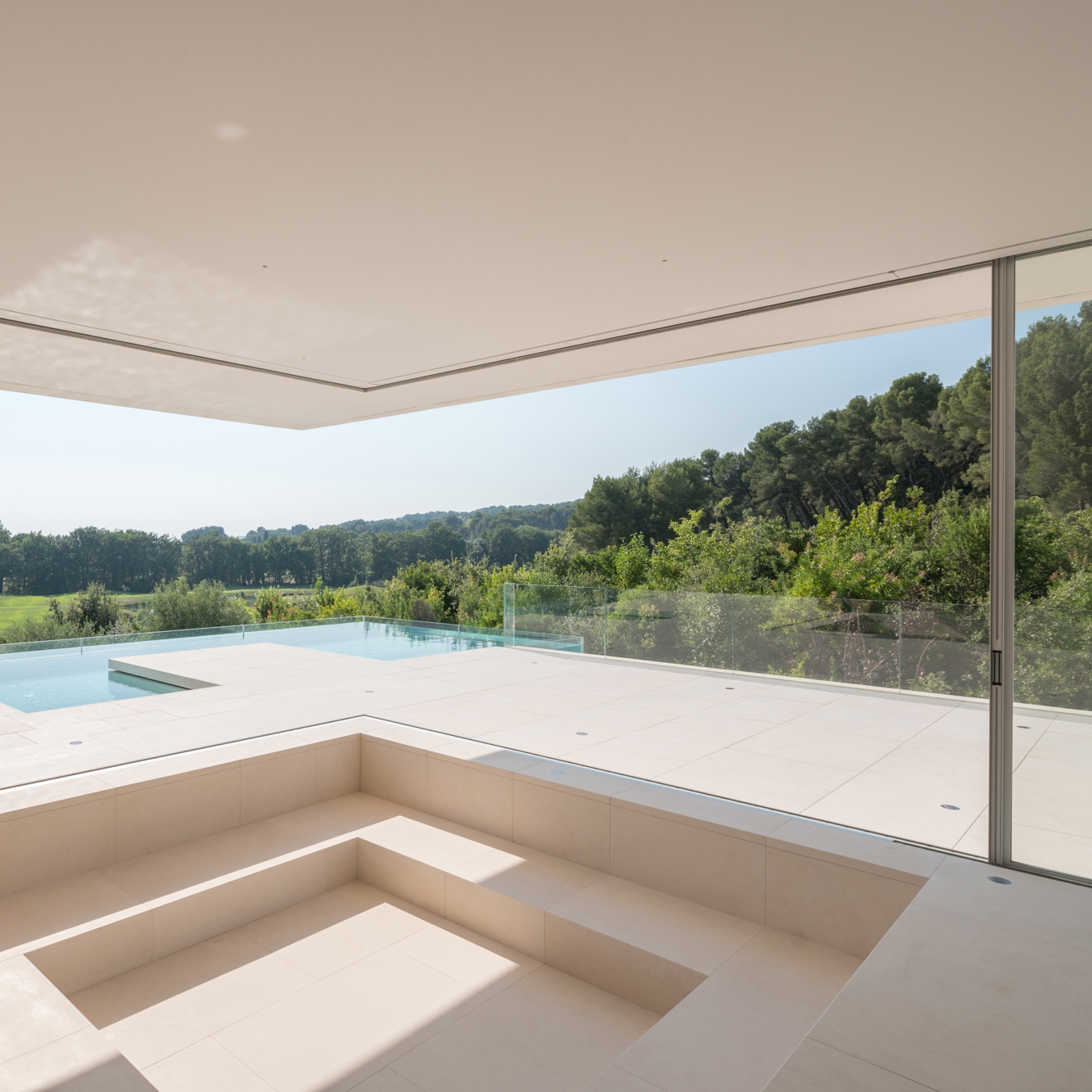 Display product Sliding corner from manufacturer OTIIMA | MUCH MORE THAN A WINDOW