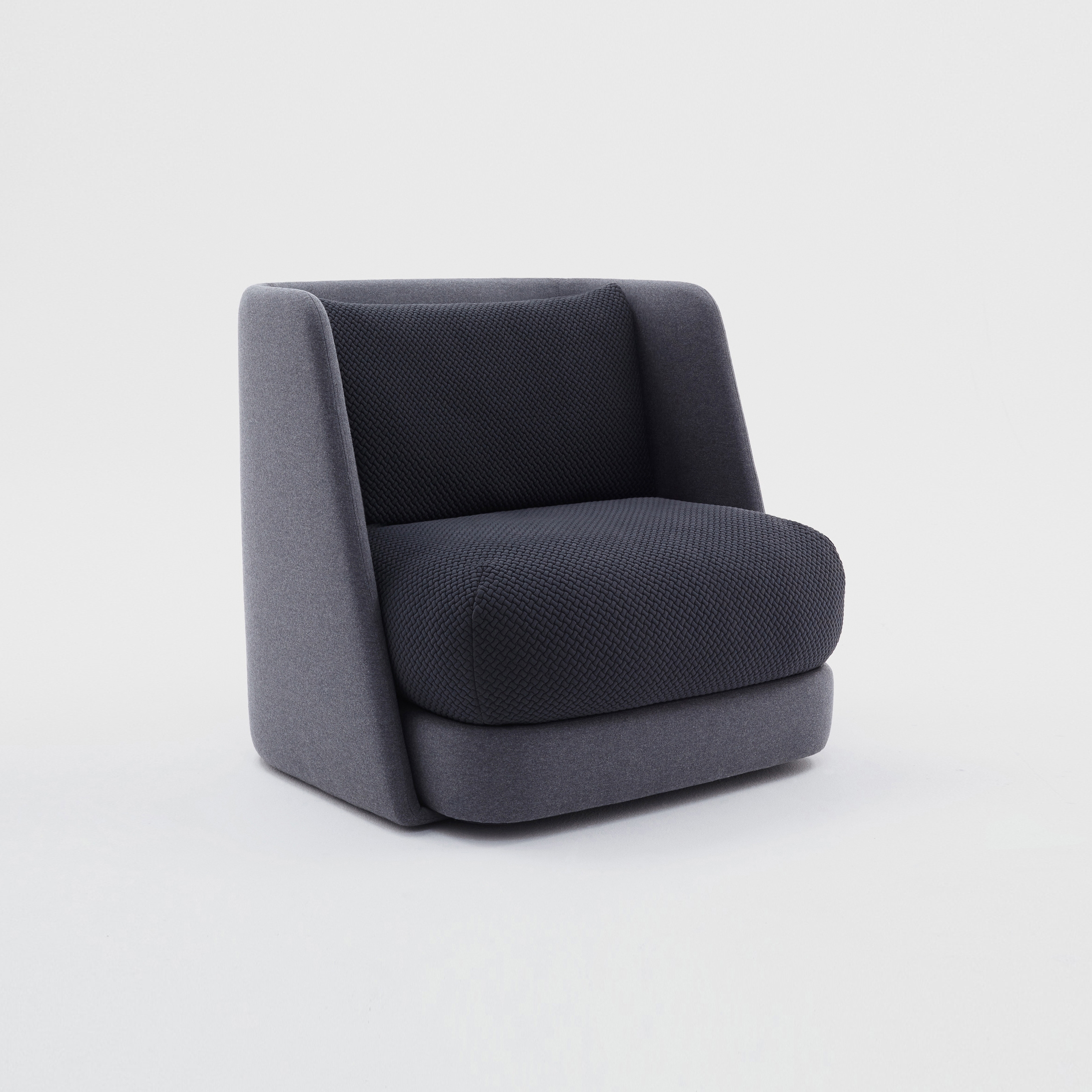 Mostra il prodotto Mellow Armchair del produttore Comforty