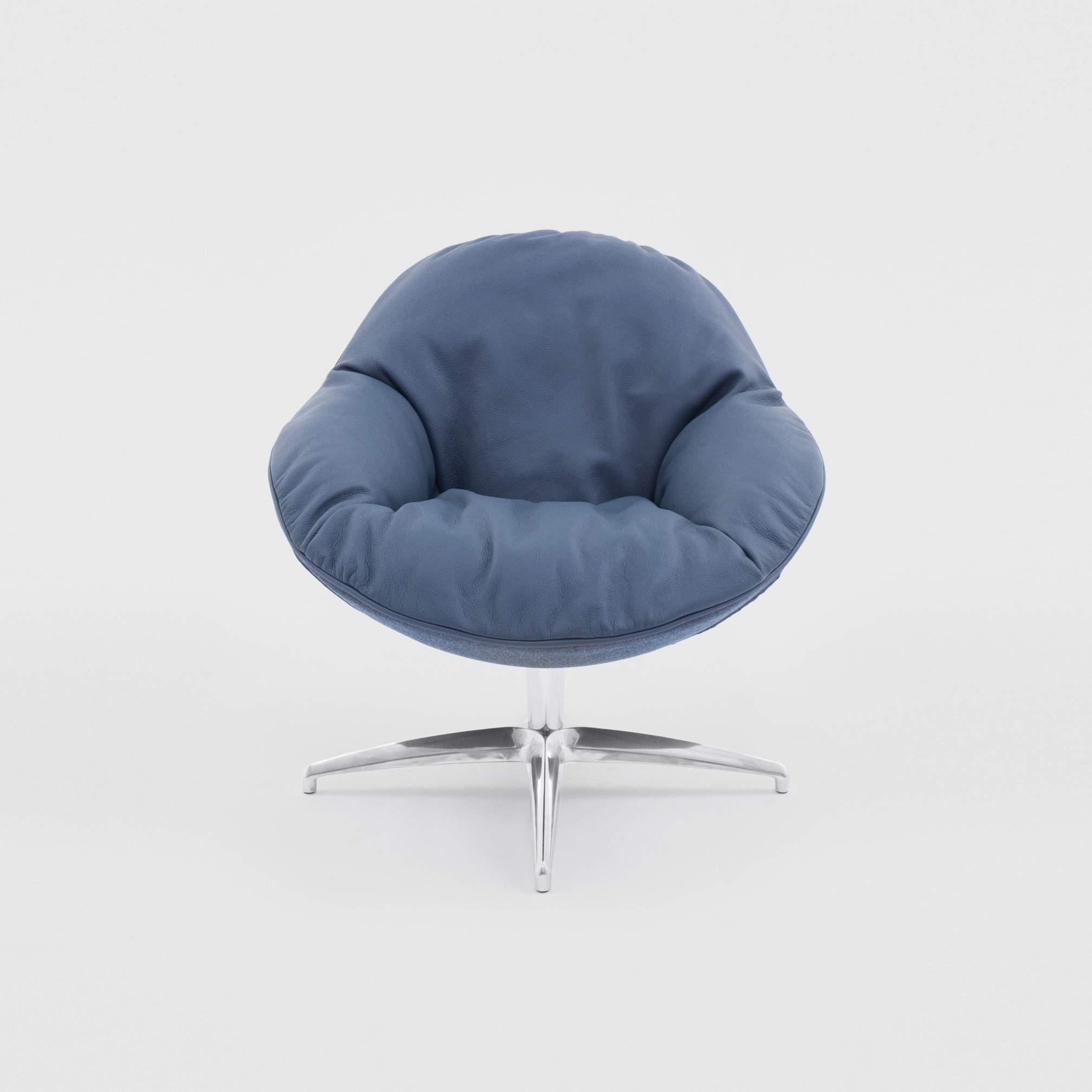 Mostra il prodotto Oyster Armchair del produttore Comforty