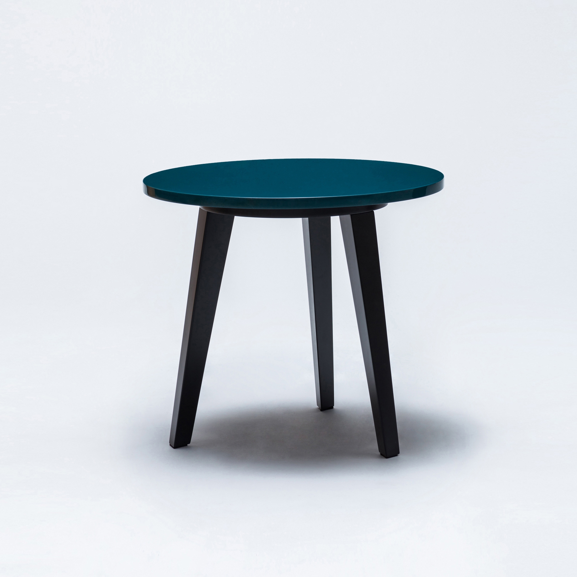 Pelagie Side Table