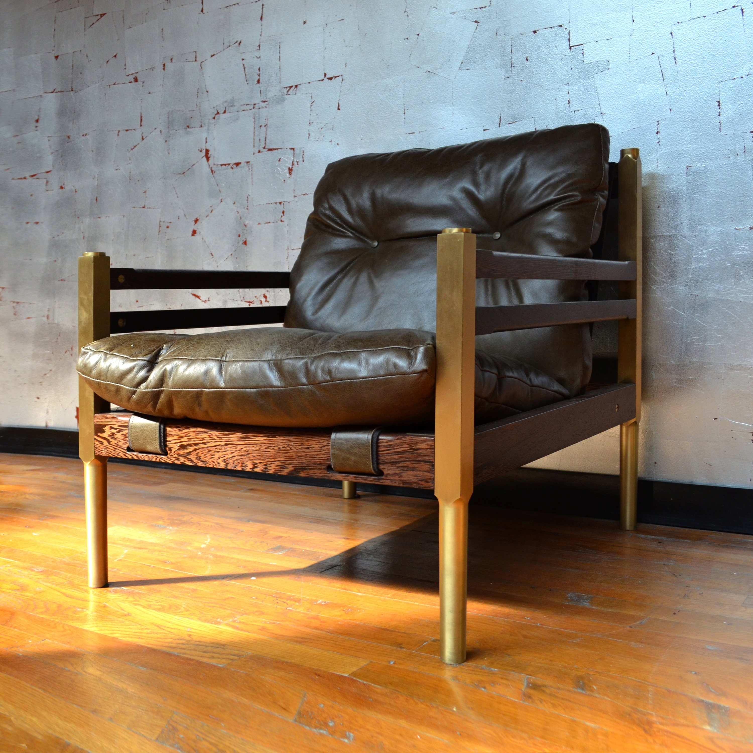 Afficher le produit Campanha Club Chair du fabricant DLV Designs
