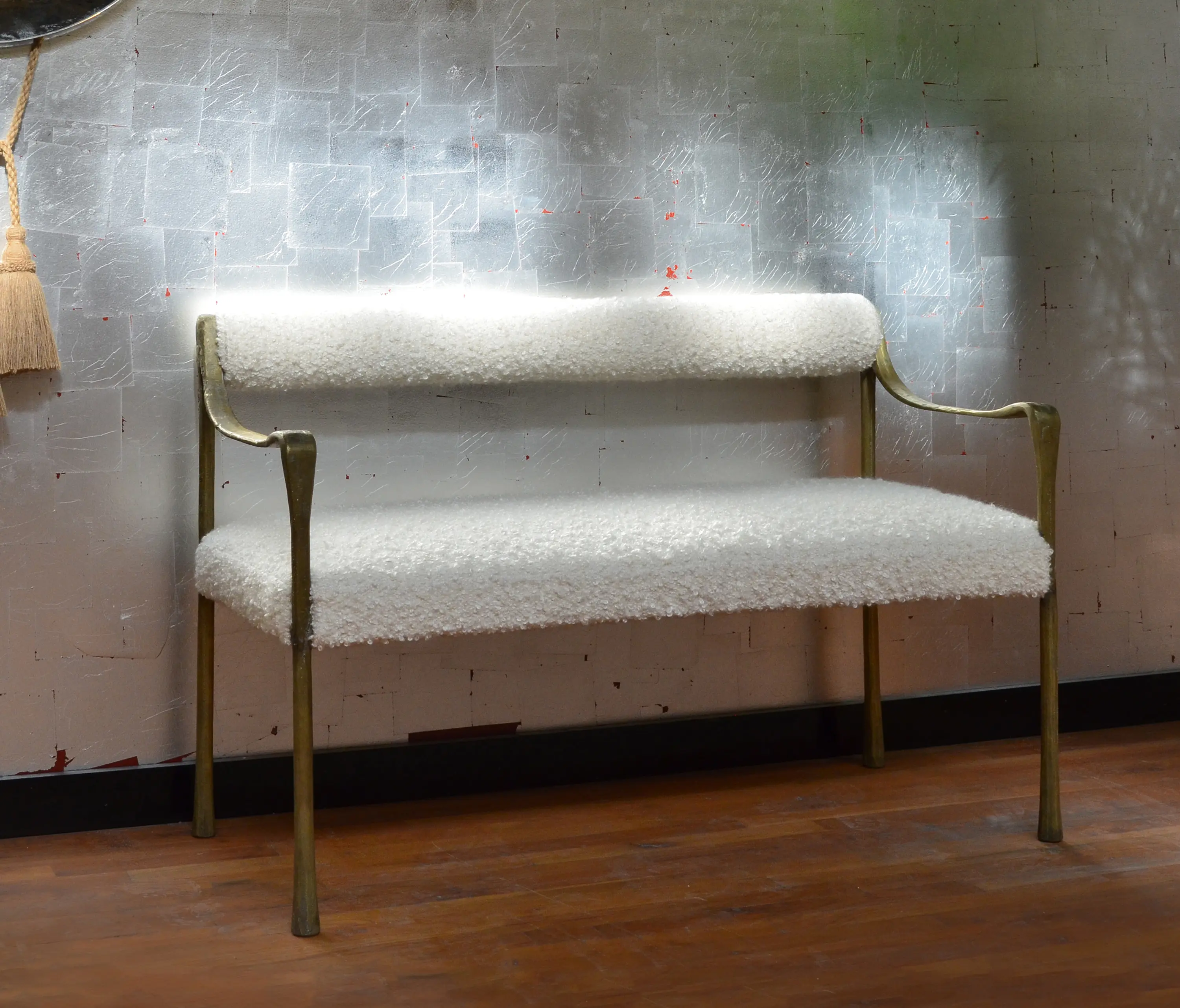 DLV Designs - Giac Settee - Bolster Back