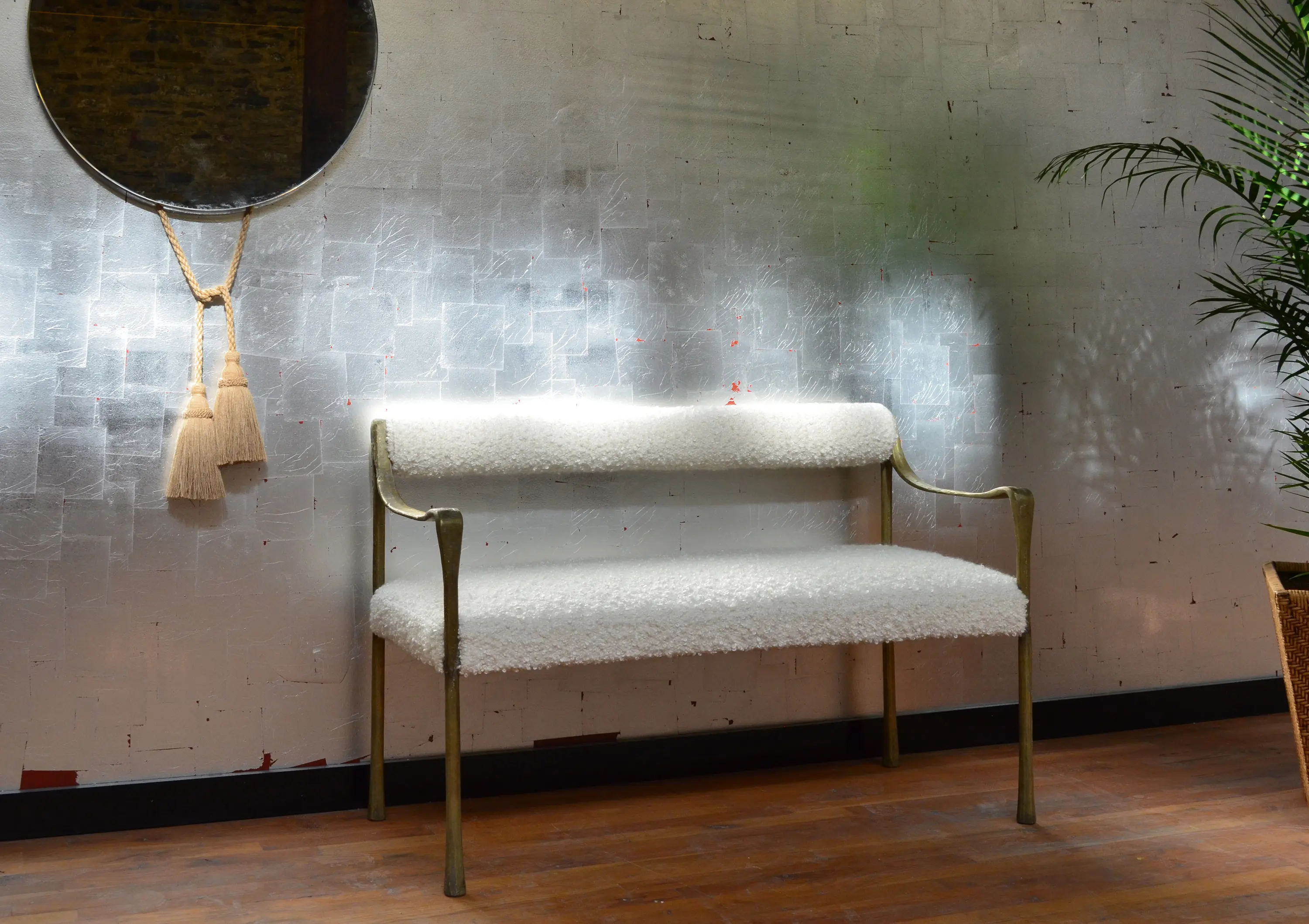 DLV Designs - Giac Settee - Bolster Back