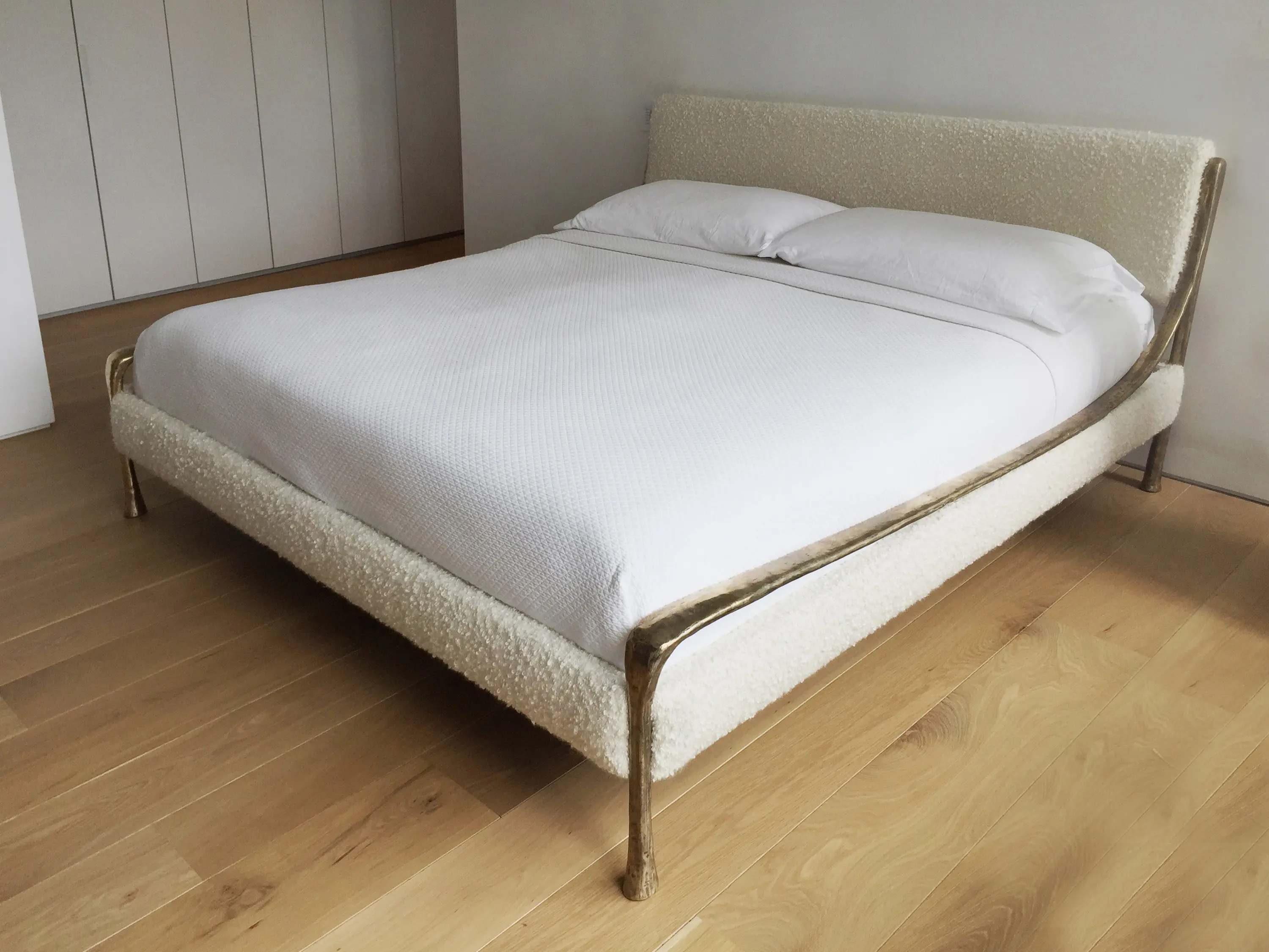DLV Designs - Giac Bed