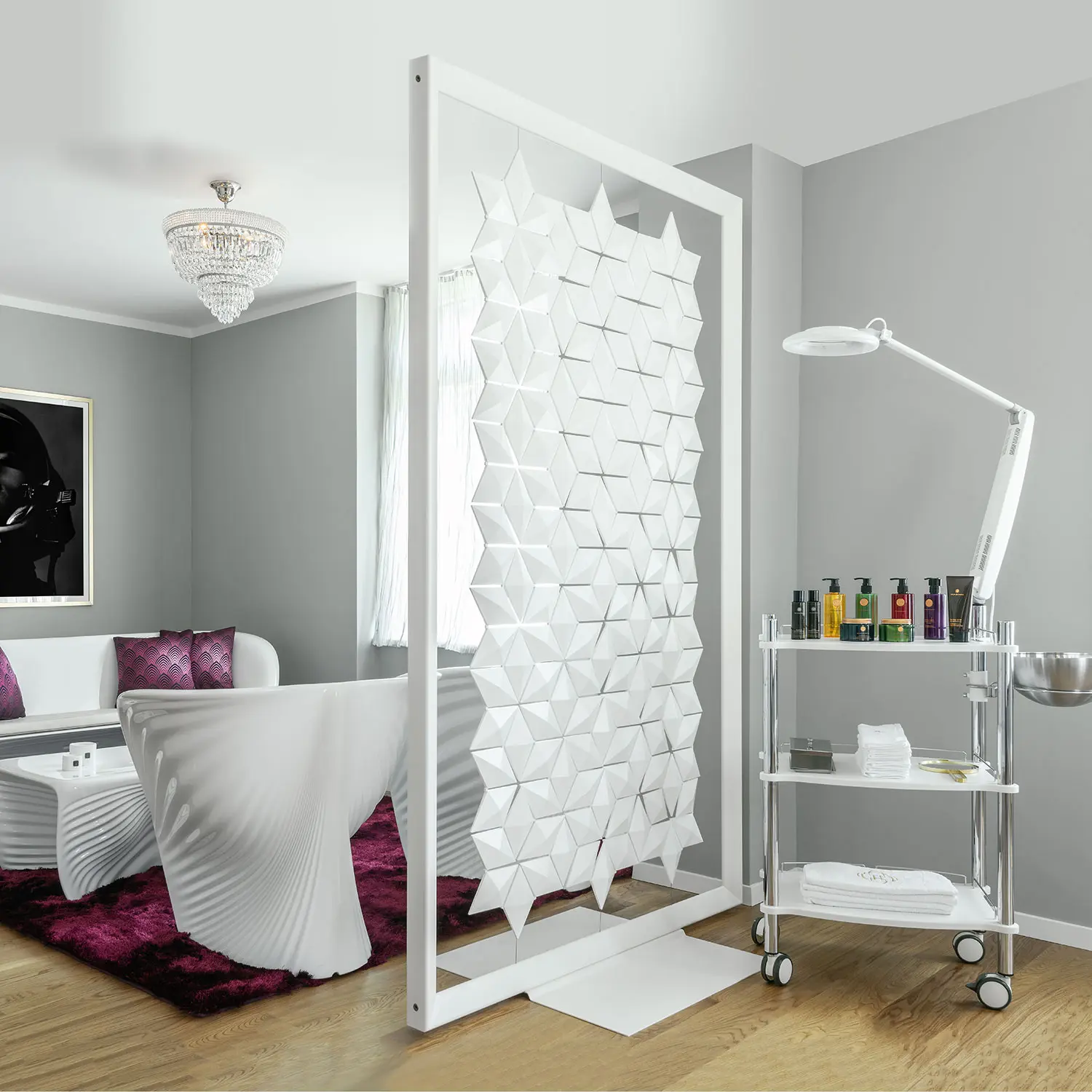 Bloomming - Freestanding room divider Facet 136 x 220cm in White