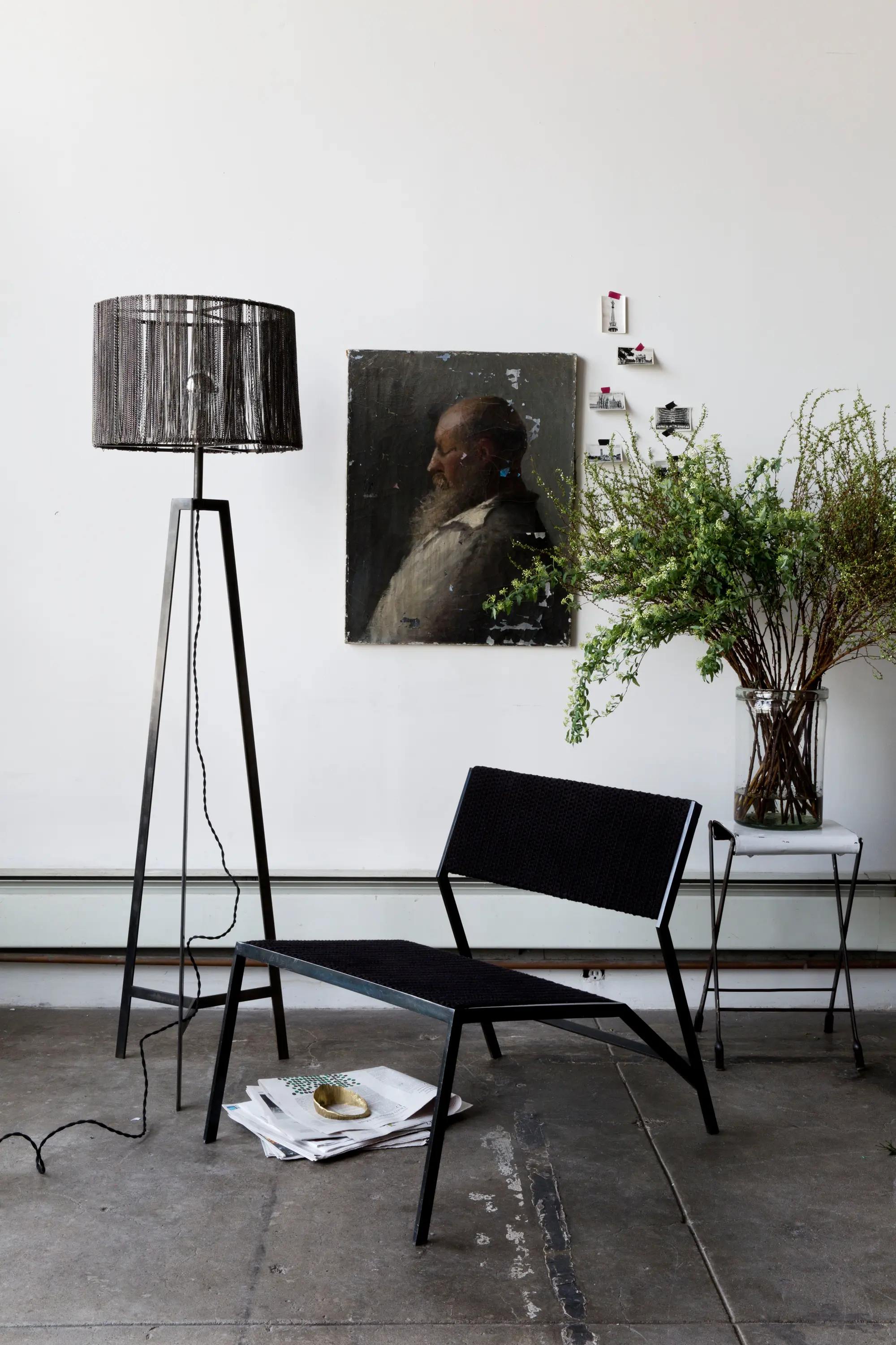 Farrah Sit - Noir Dining Table