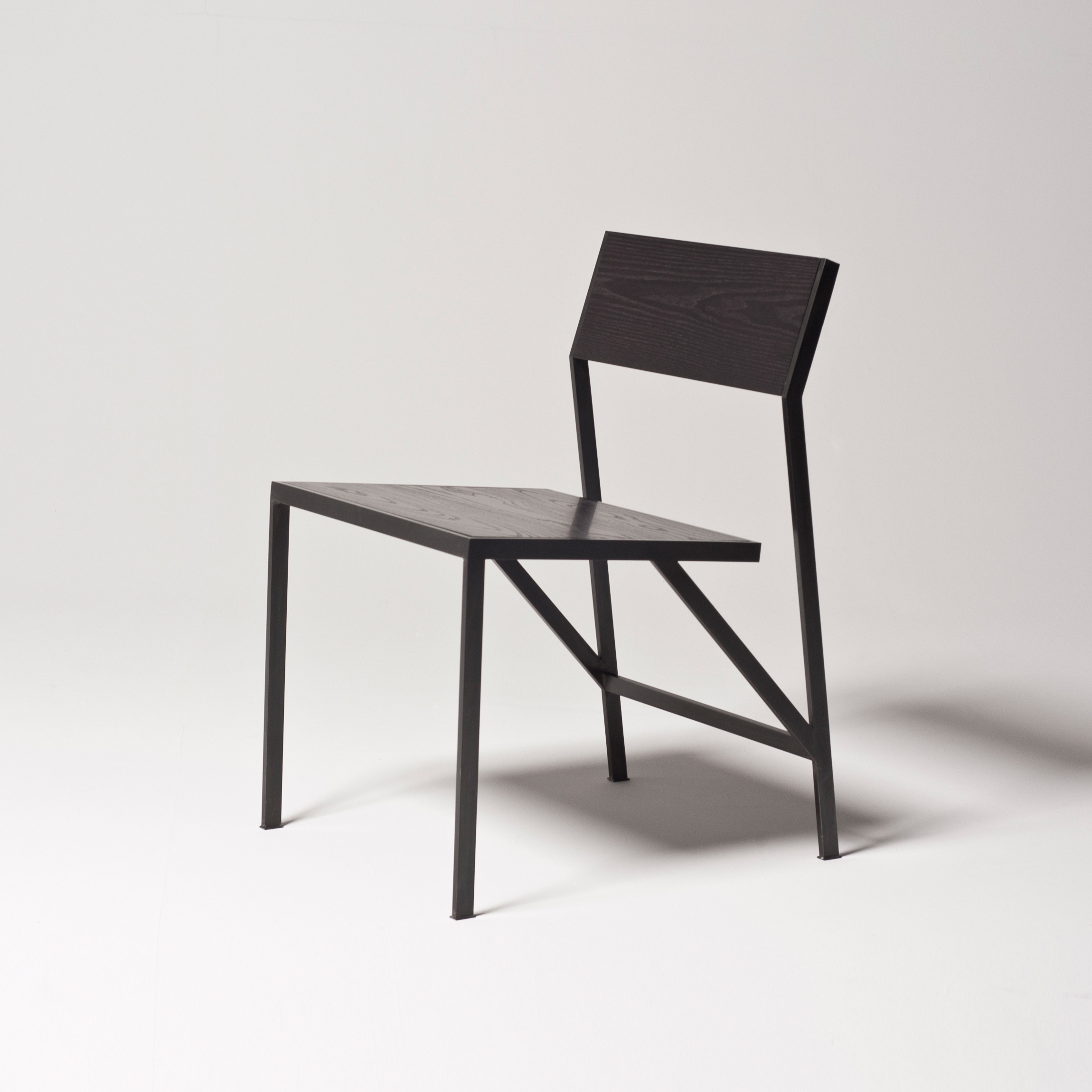 Display product Noir Dining Chair from manufacturer Farrah Sit
