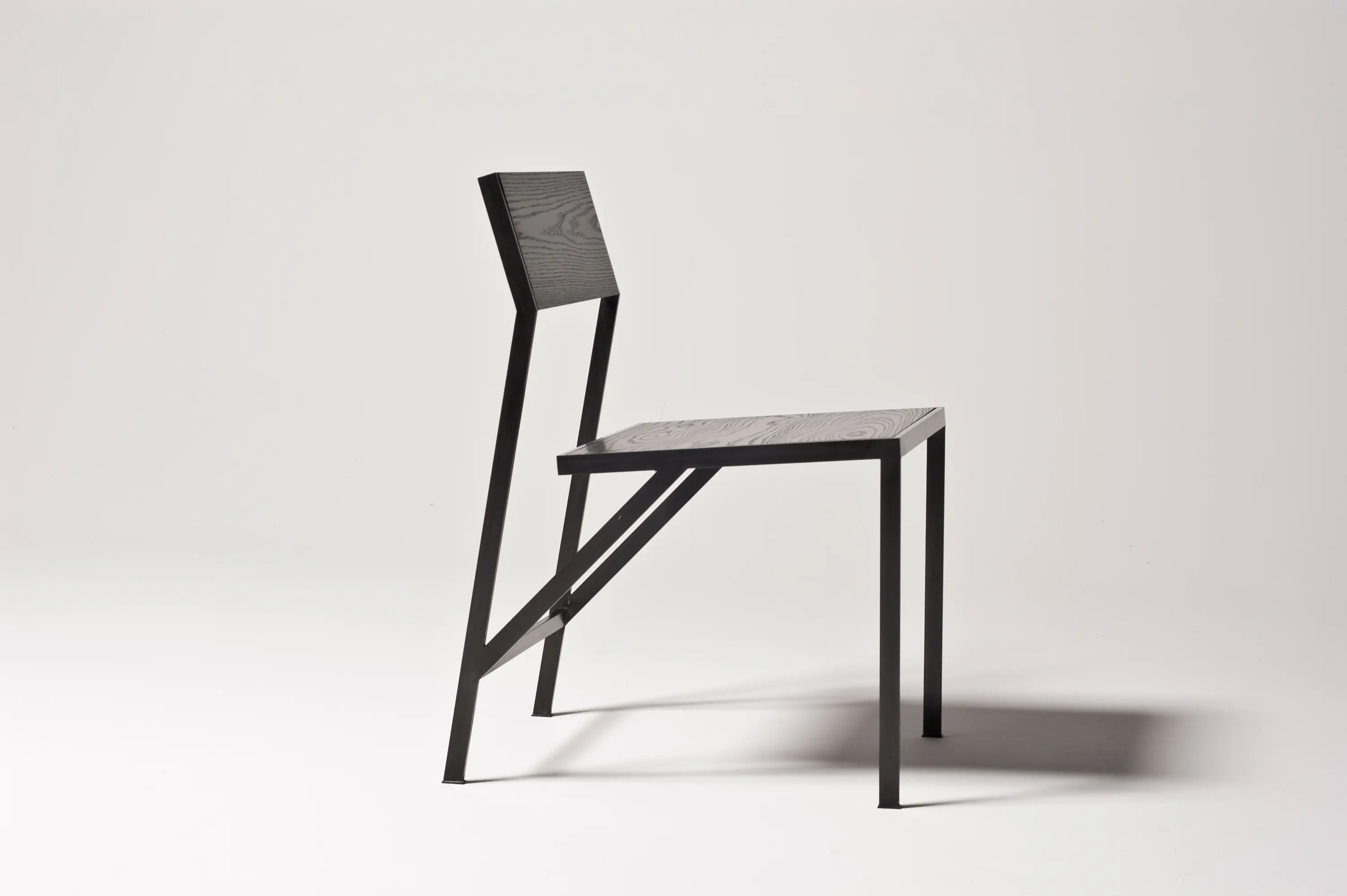 Farrah Sit - Noir Dining Chair