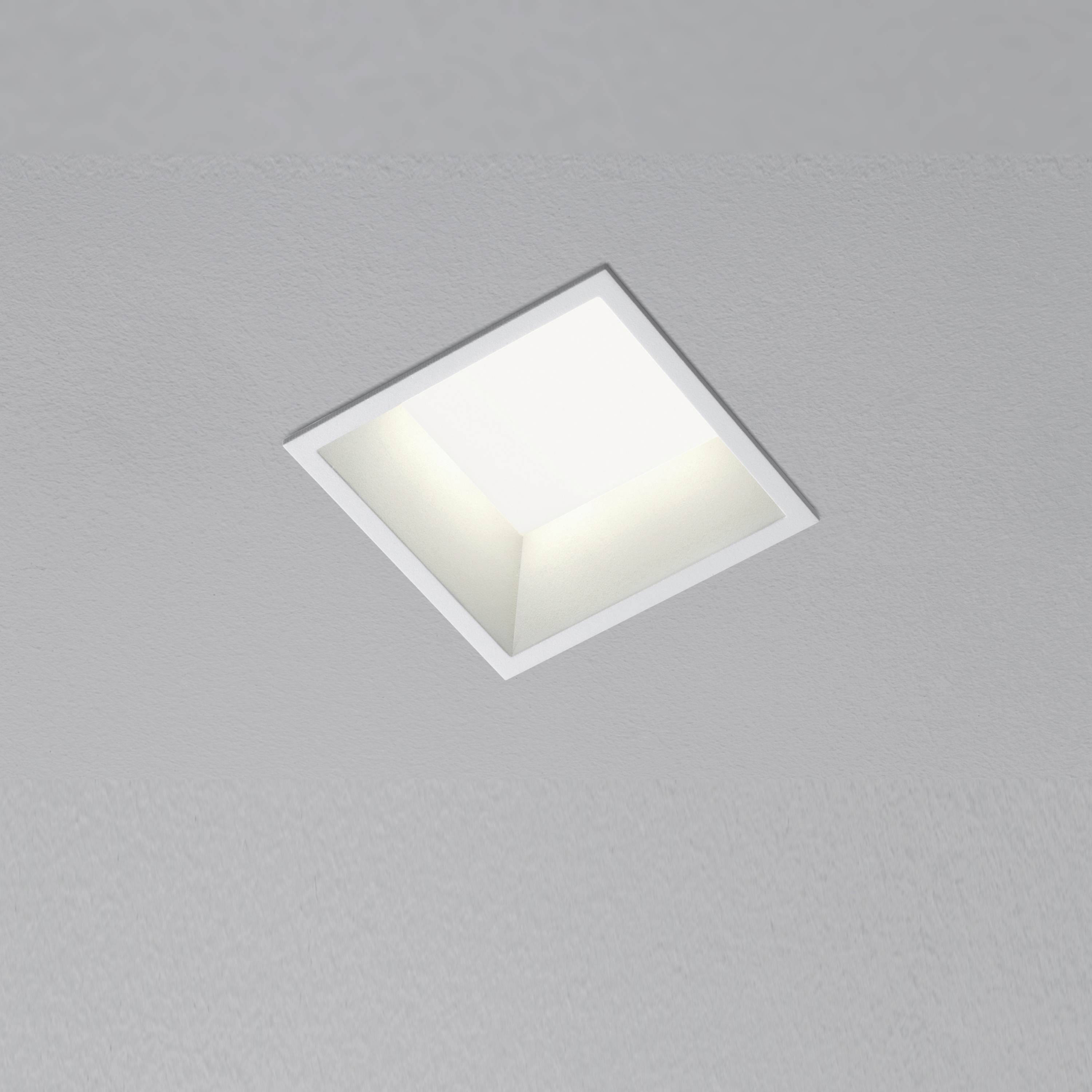 Mostra il prodotto Iro piccolo recessed del produttore Aqlus