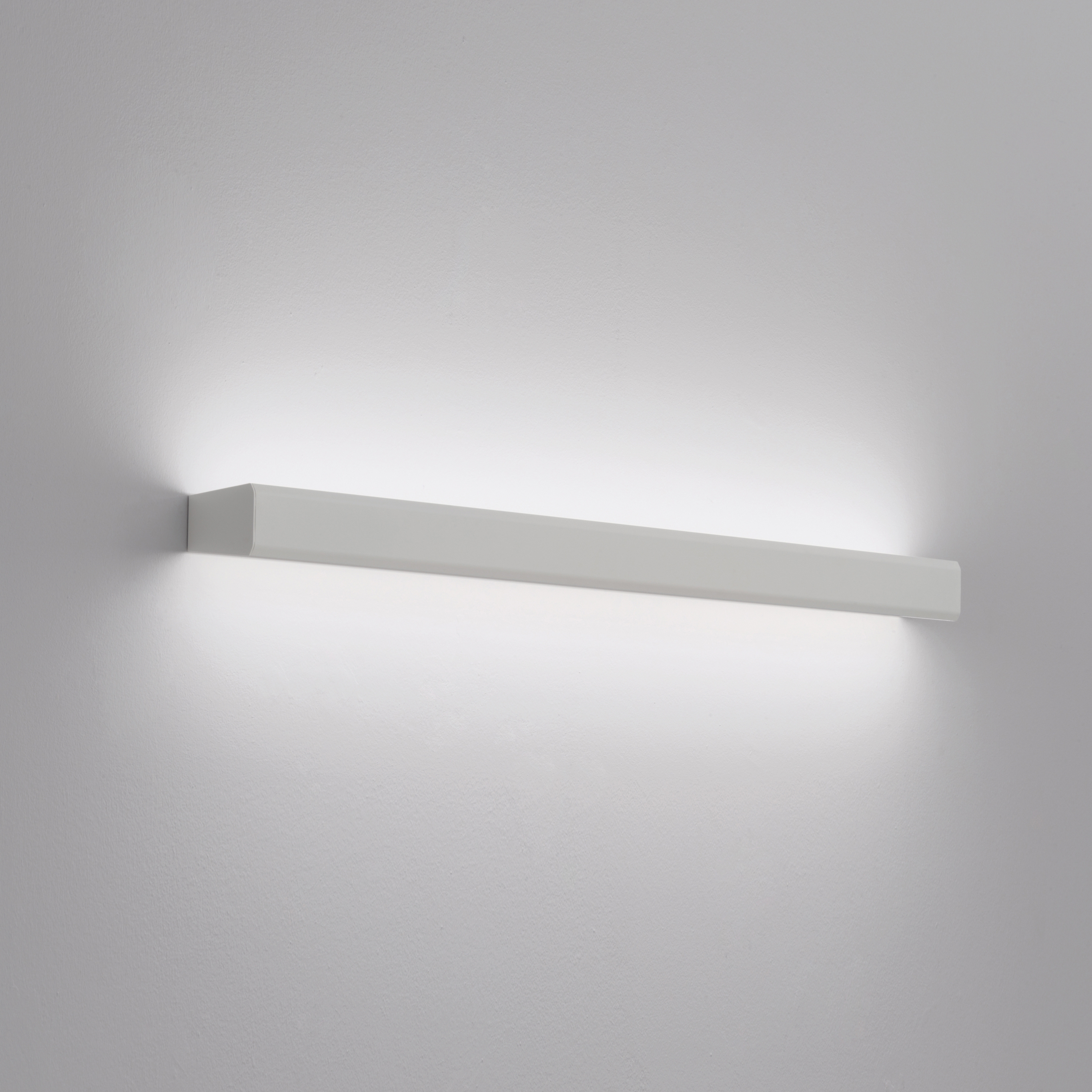 Display product Espo' 2 from manufacturer Aqlus