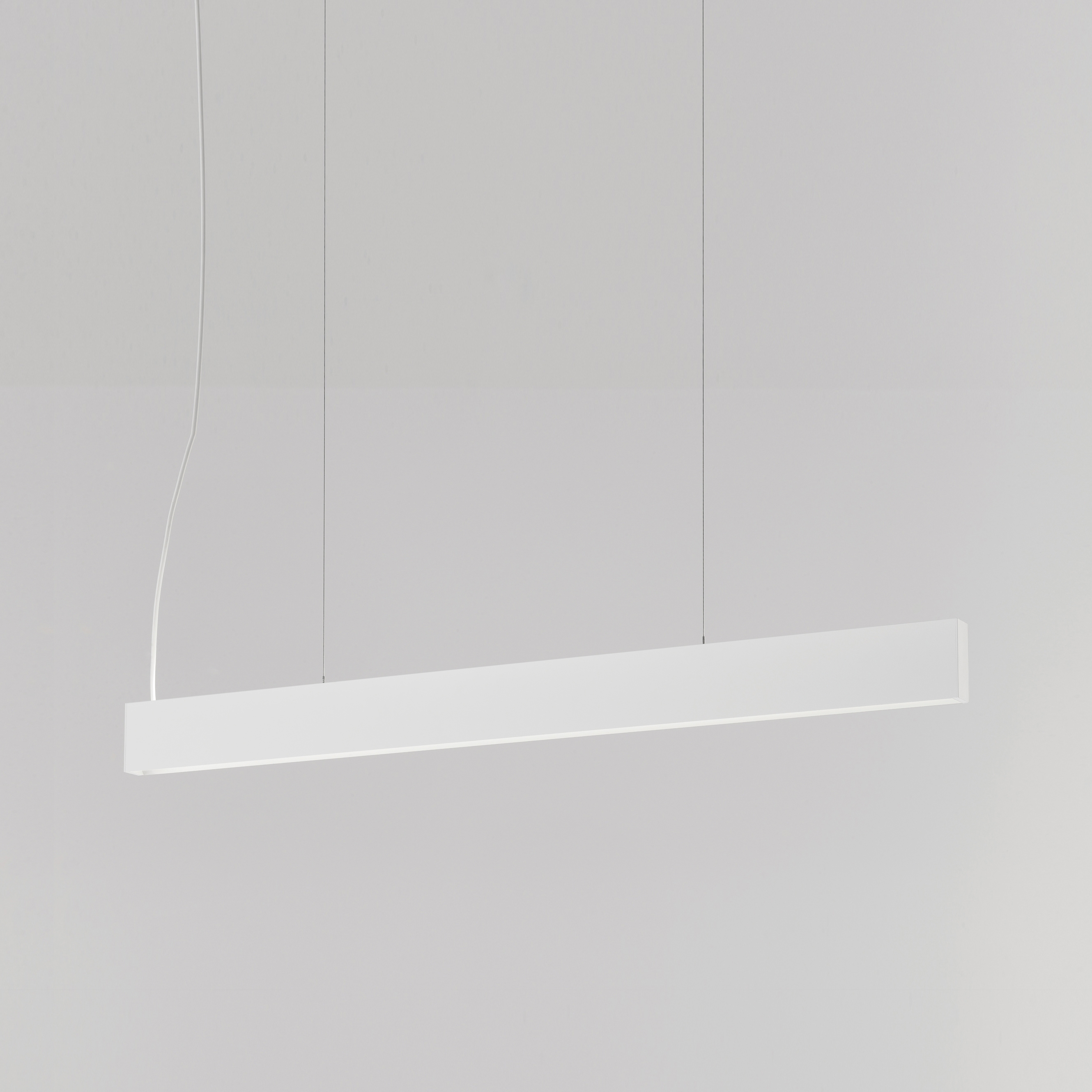 Display product Fusion Pro sospensione from manufacturer Aqlus