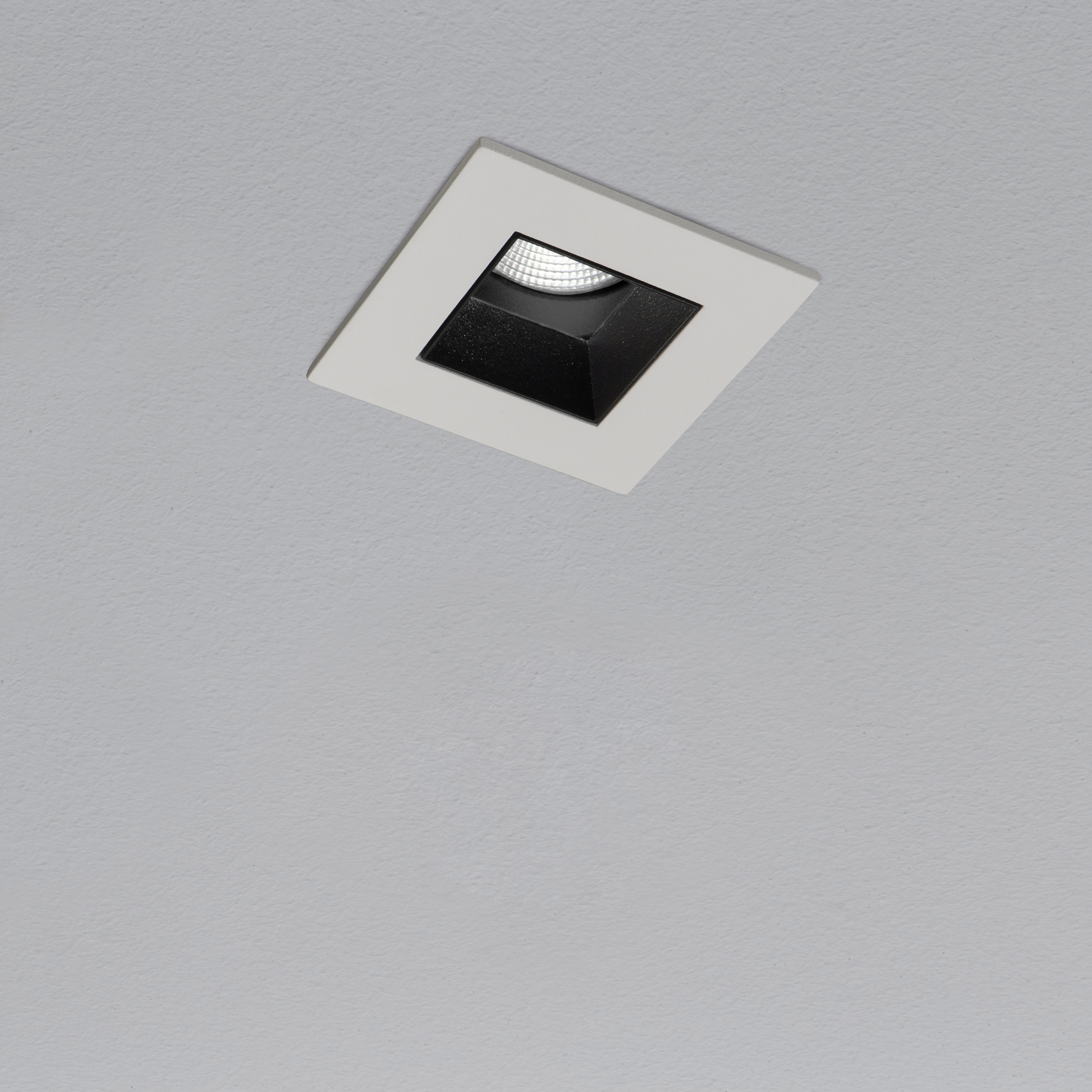 Display product Chic Quadro from manufacturer Aqlus
