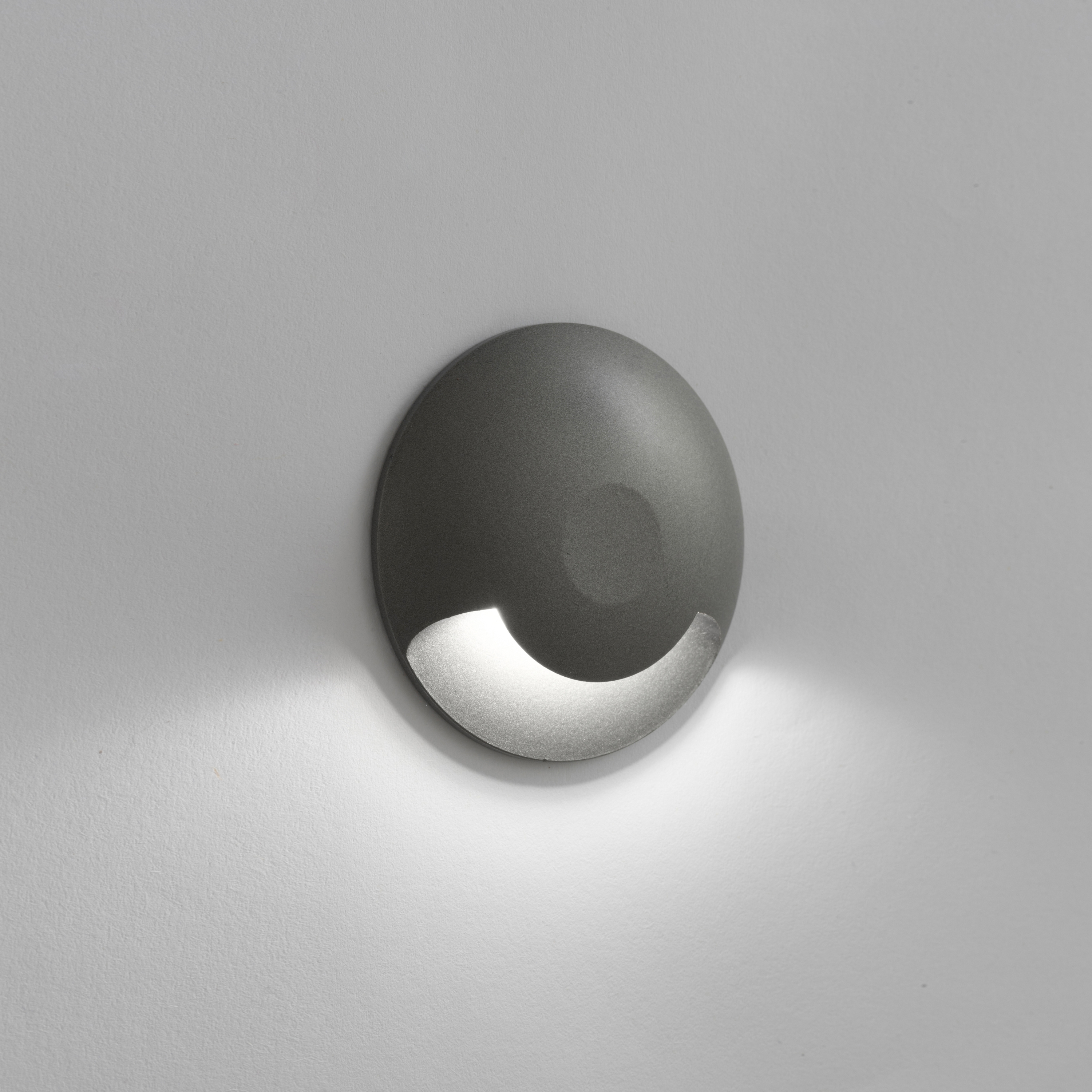 Display product Pleus Monodiffusione from manufacturer Aqlus