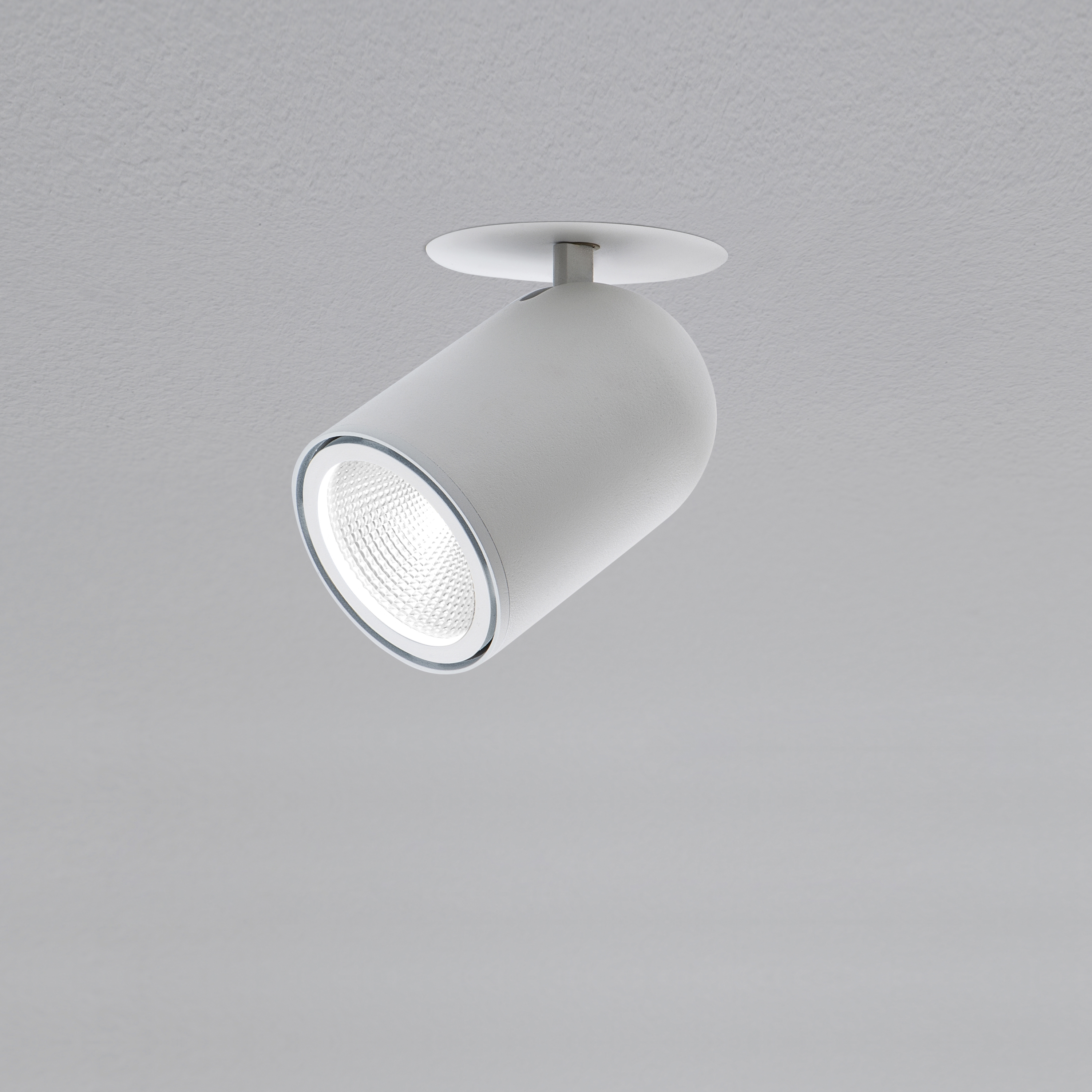 Display product Arco trimless from manufacturer Aqlus
