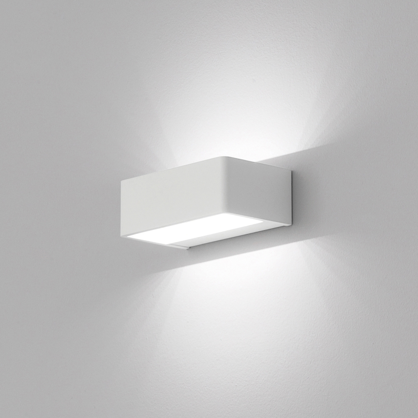 Display product Maya from manufacturer Aqlus