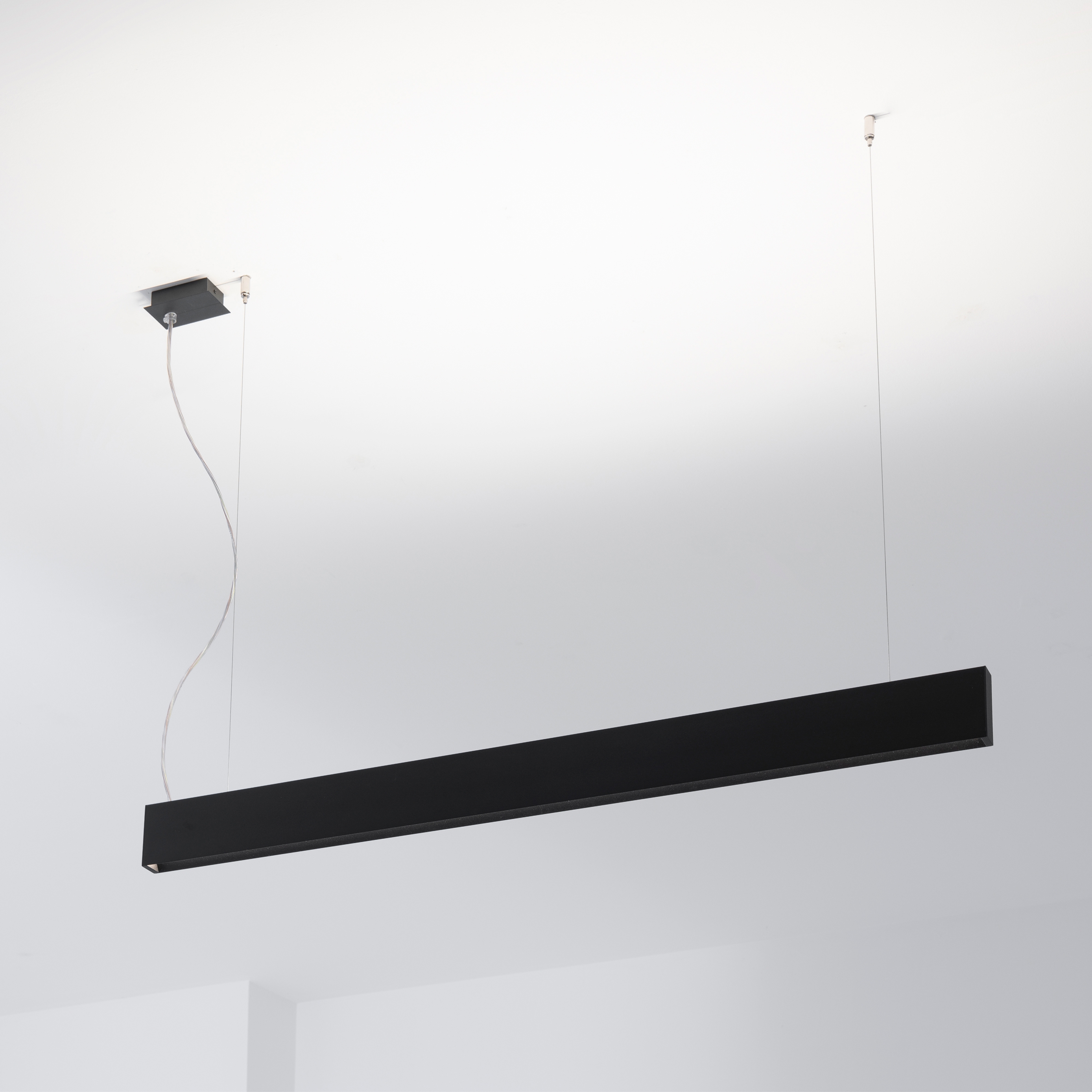 Display product Fusion Pro sospensione from manufacturer Aqlus