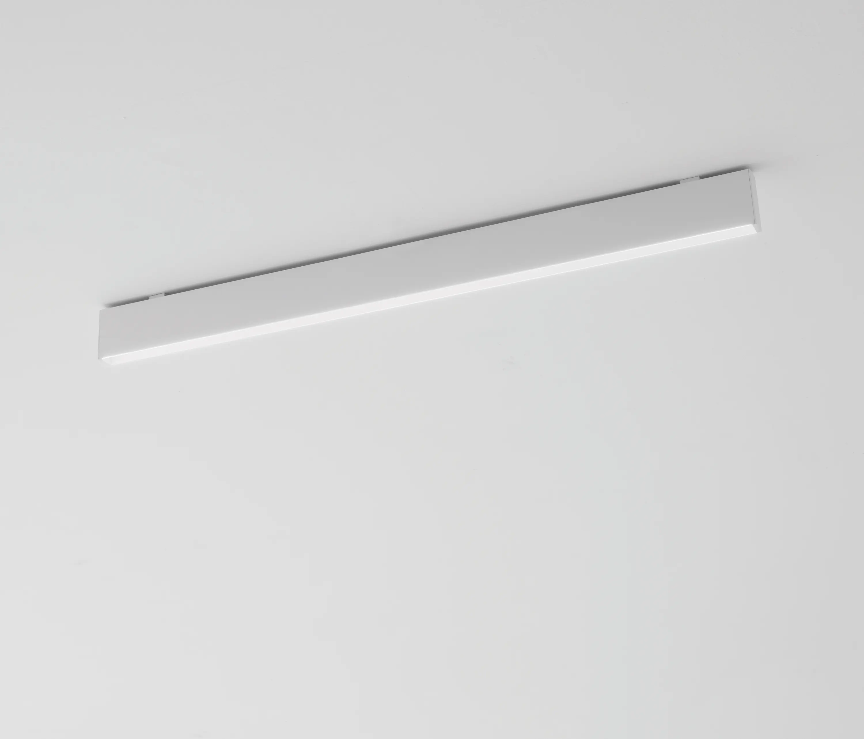 Aqlus - Fusion Pro ceiling