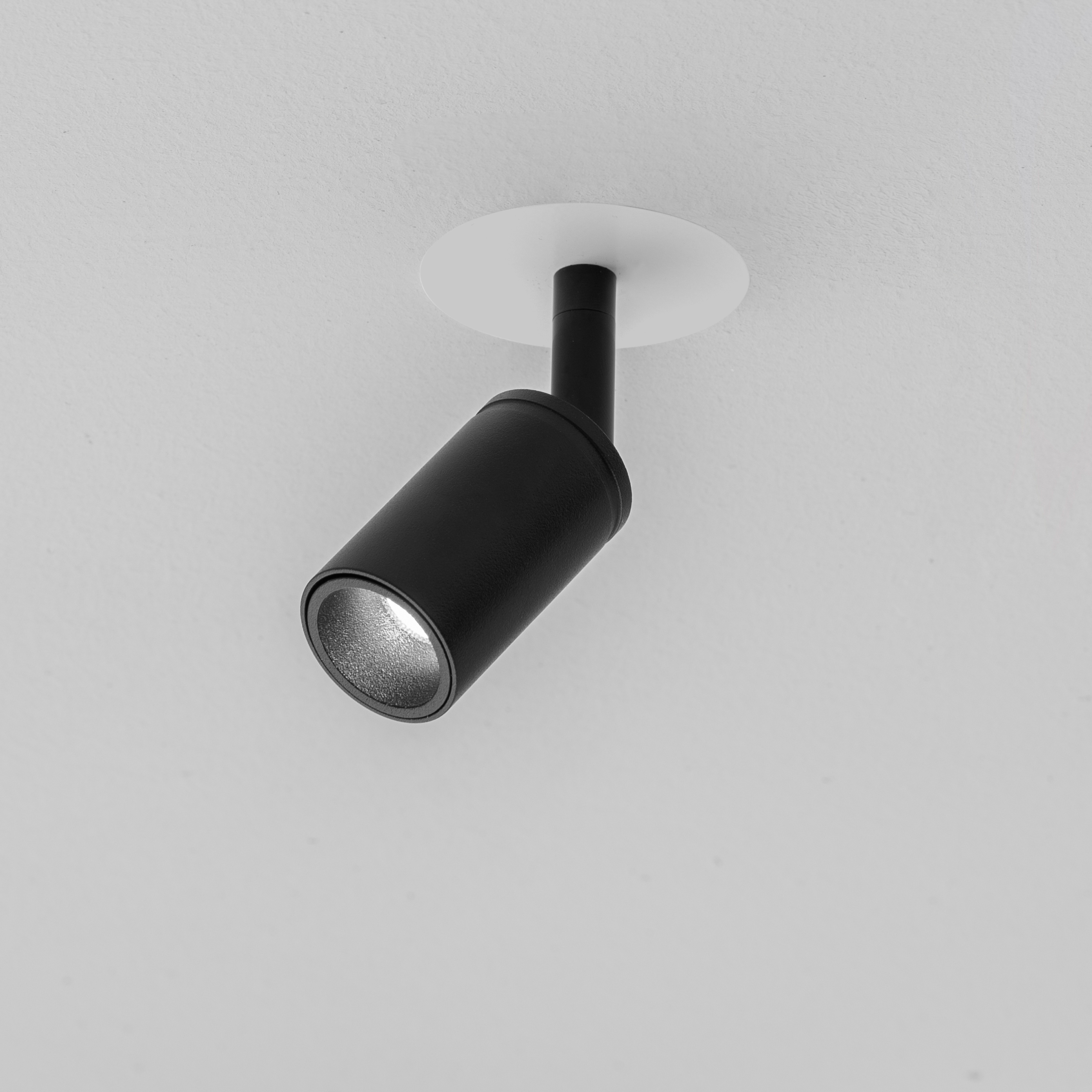 Produkt LEO MINIMISSIMO TRIMLESS des Herstellers Aqlus anzeigen