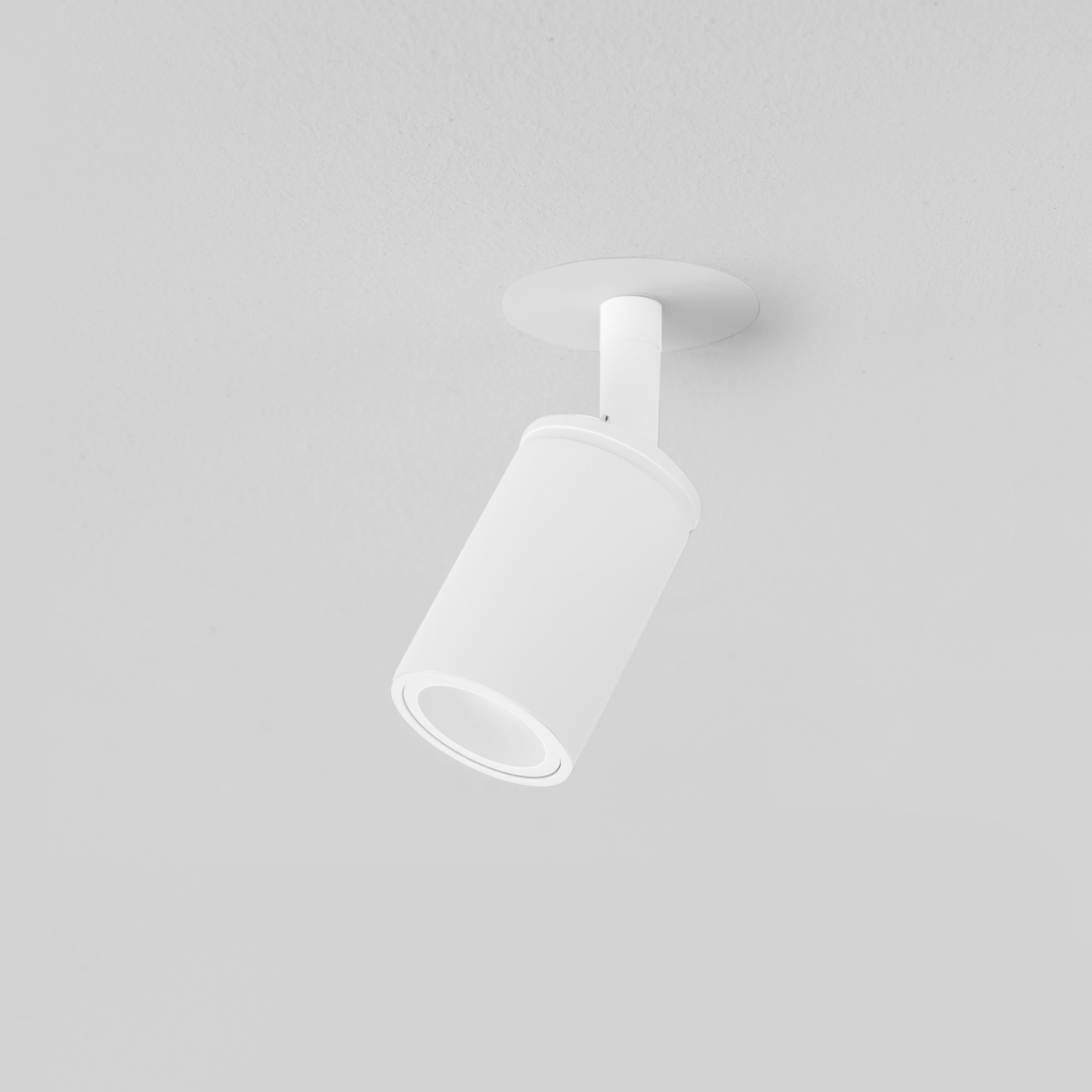 Display product LEO PICCOLISSIMO TRIMLESS from manufacturer Aqlus