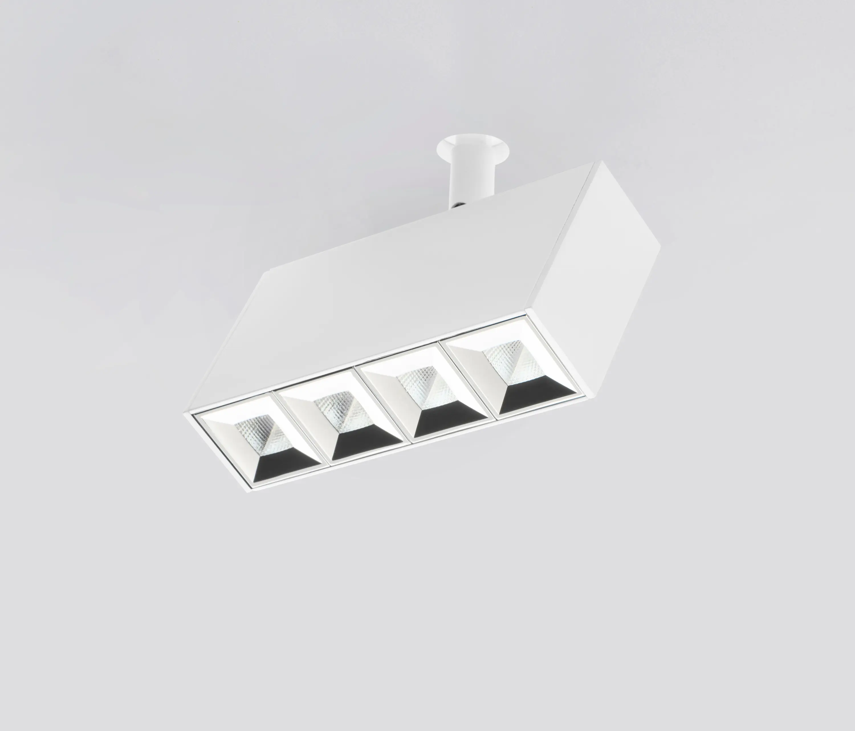 Aqlus - SCACCO 4X TRIMLESS