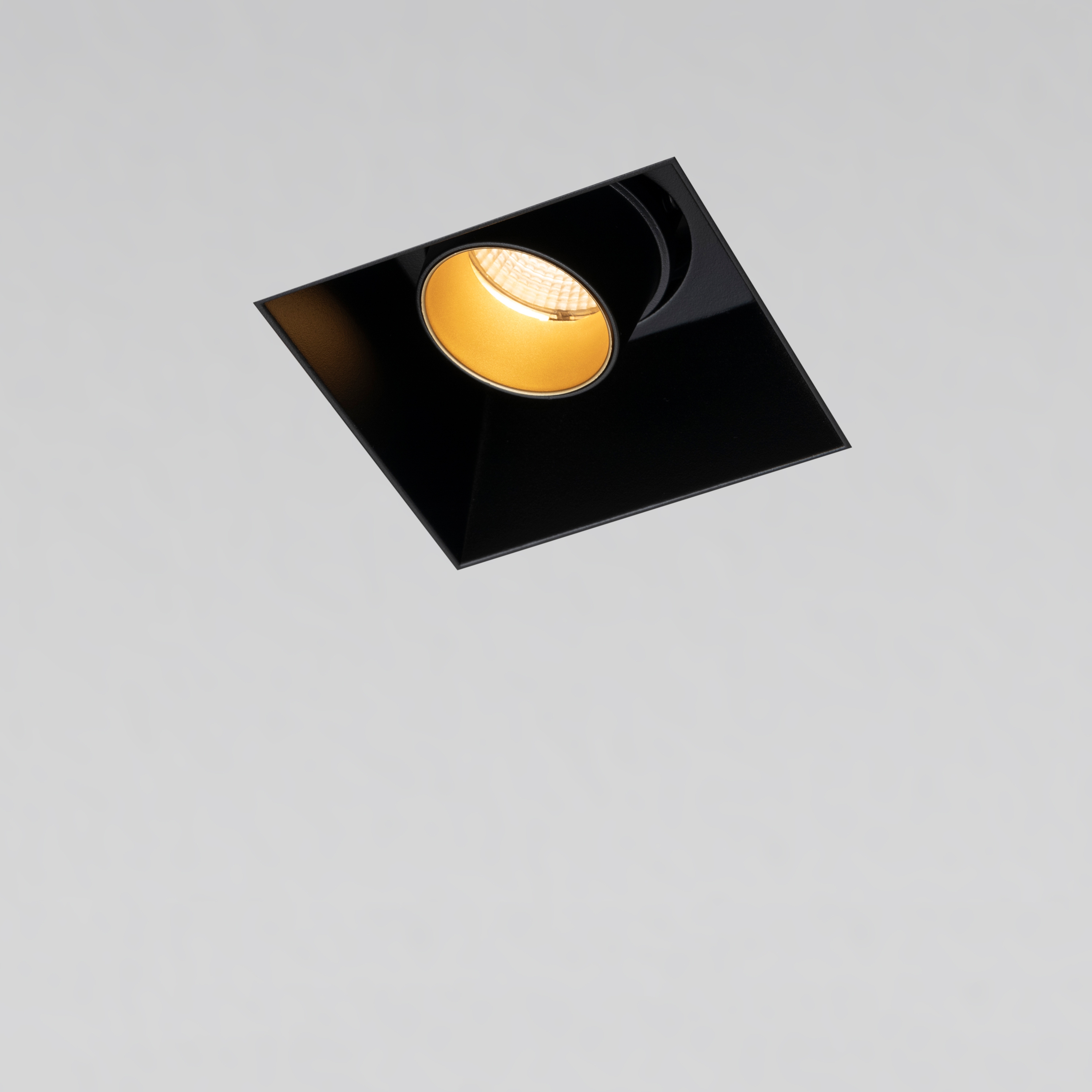 Afficher le produit VIRGO GRANDE QUADRO TRIMLESS du fabricant Aqlus
