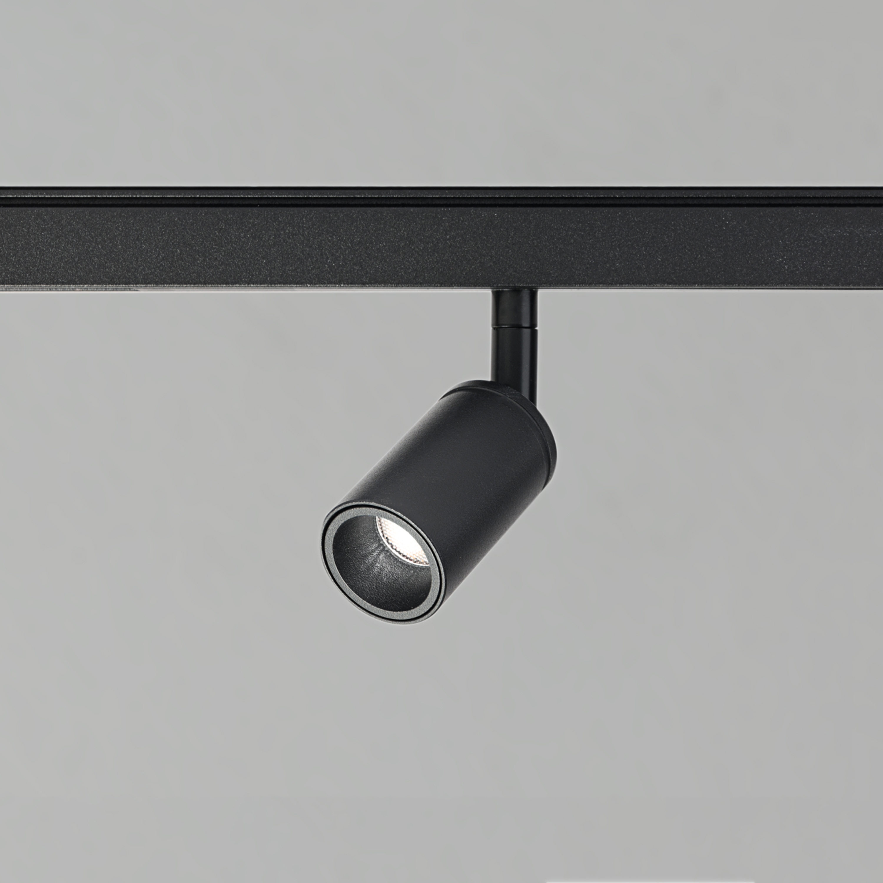 Display product LEO 48 MINIMISSIMO from manufacturer Aqlus