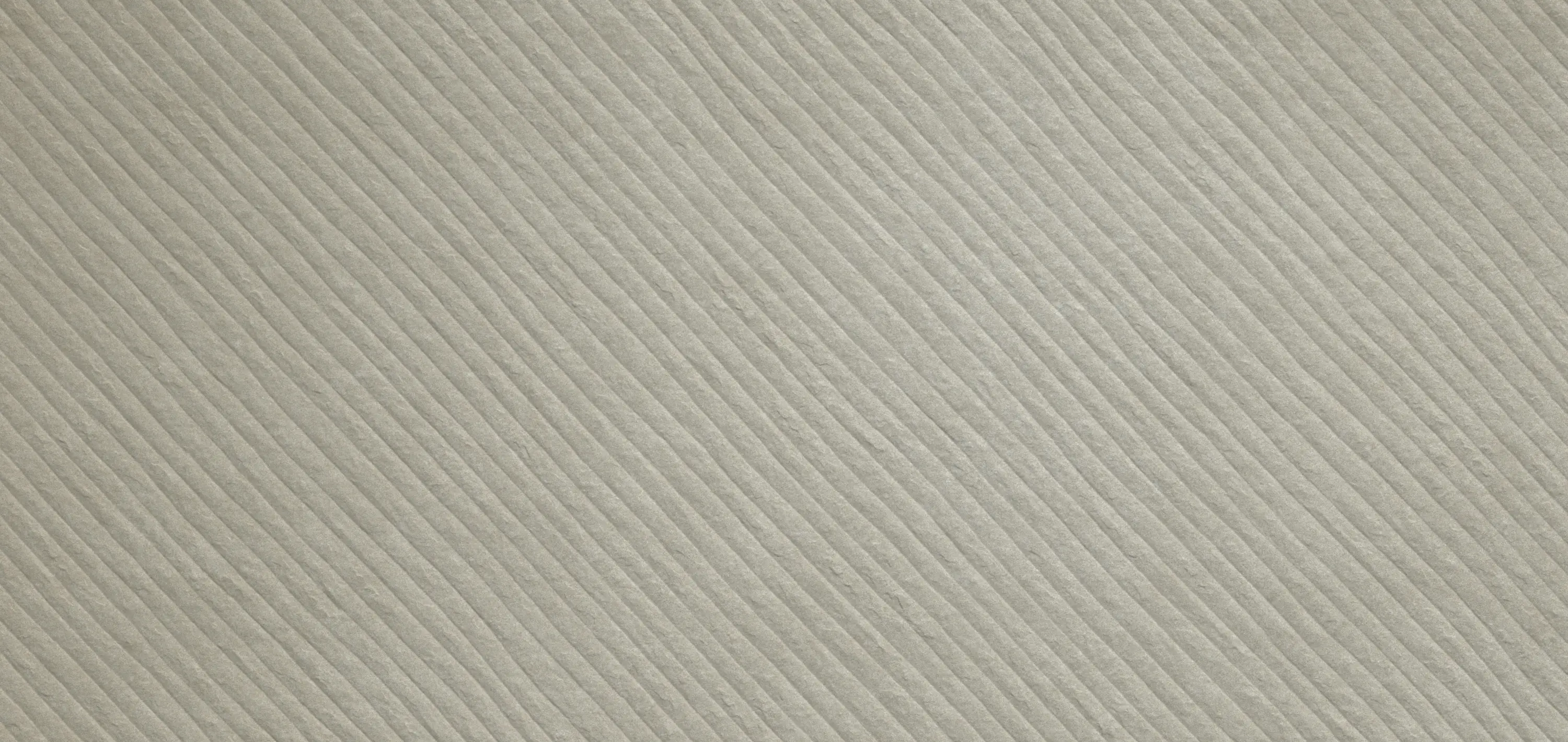 FMG - Shade Grey Diagonal Striped
