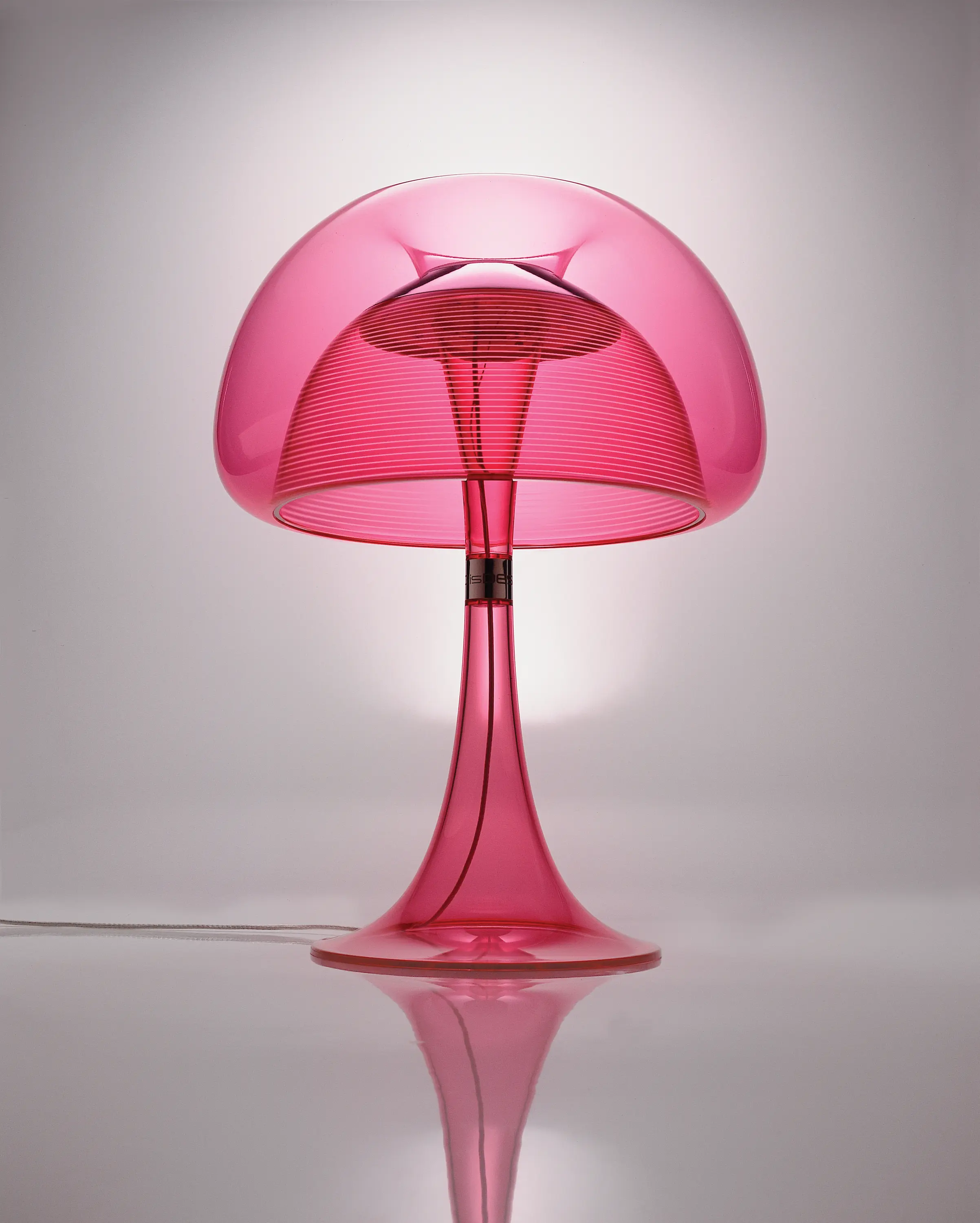QisDesign - Aurelia Table | Pink