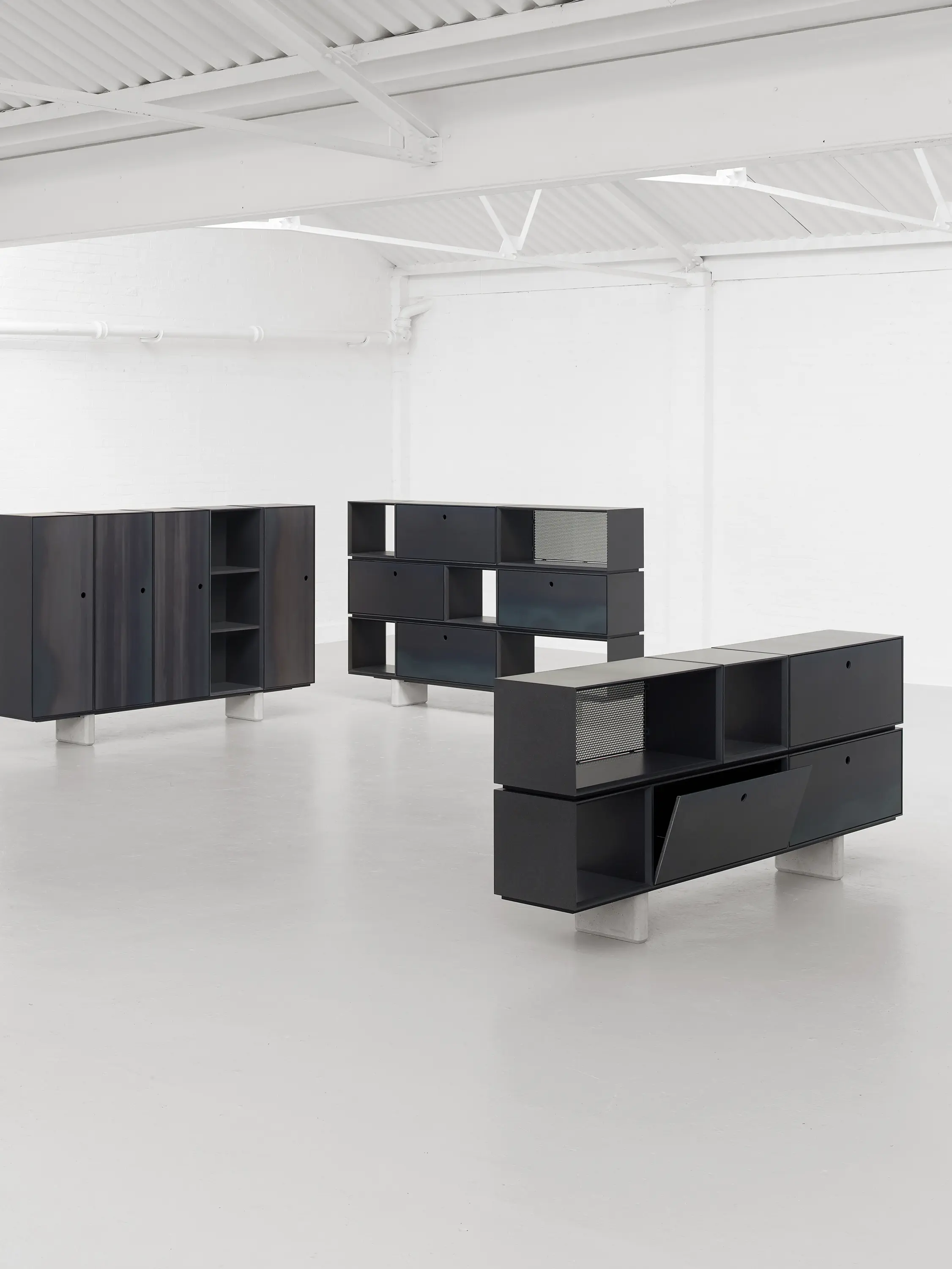 Isomi - Chamfer Assembled Storage Configuration 1