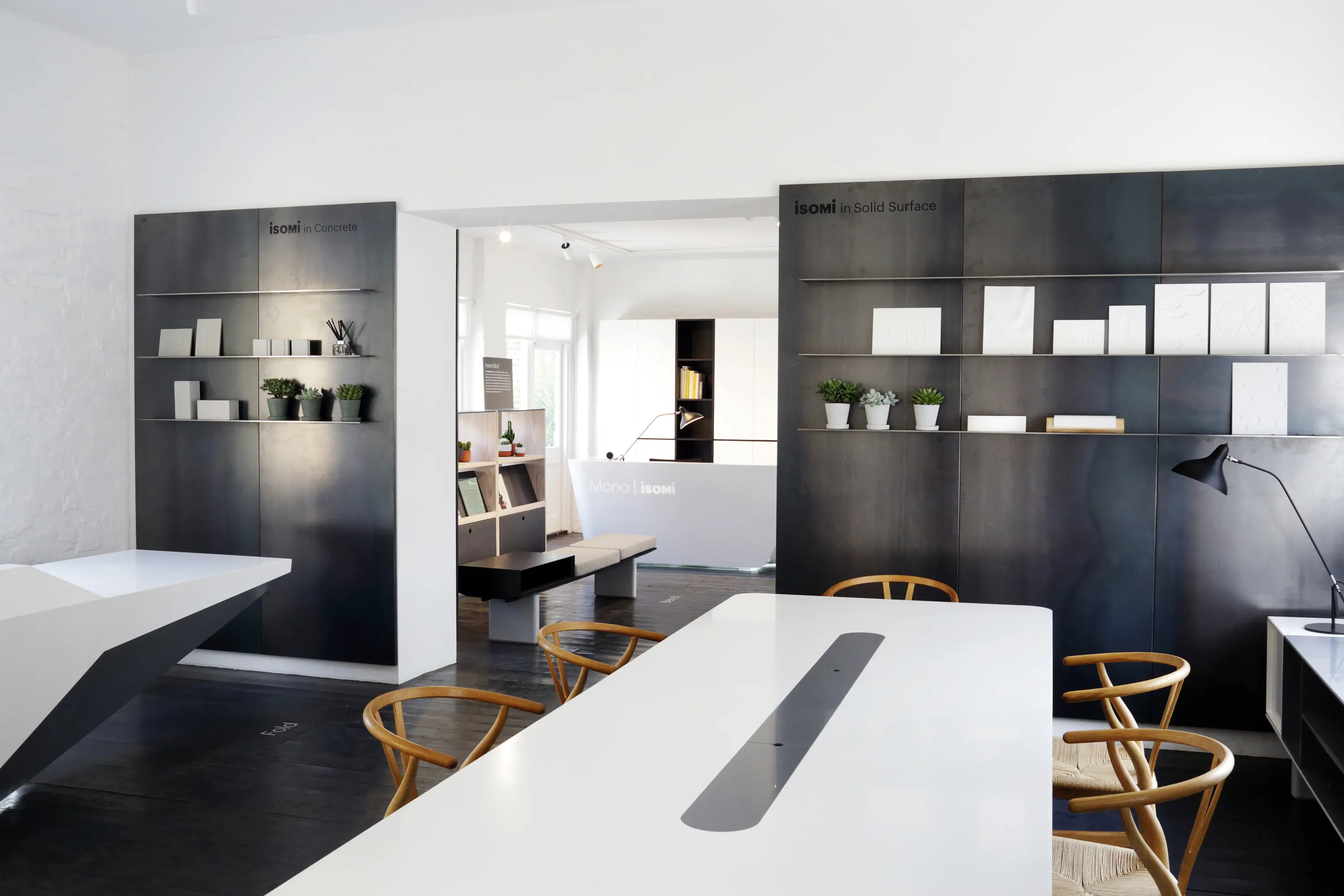 Isomi - Metal Wall Panels Configuration 1