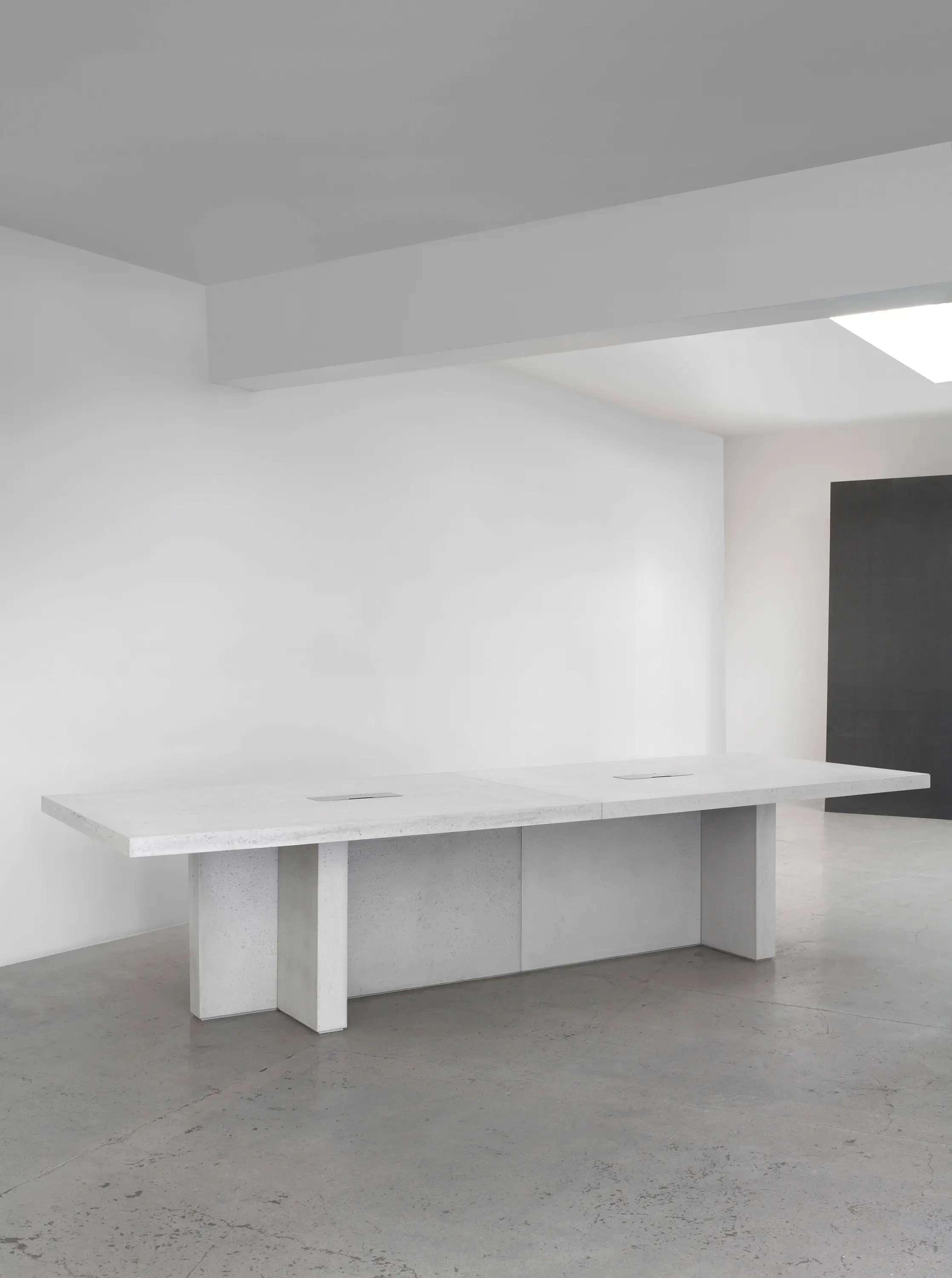 Isomi - Edition Table Configuration 1