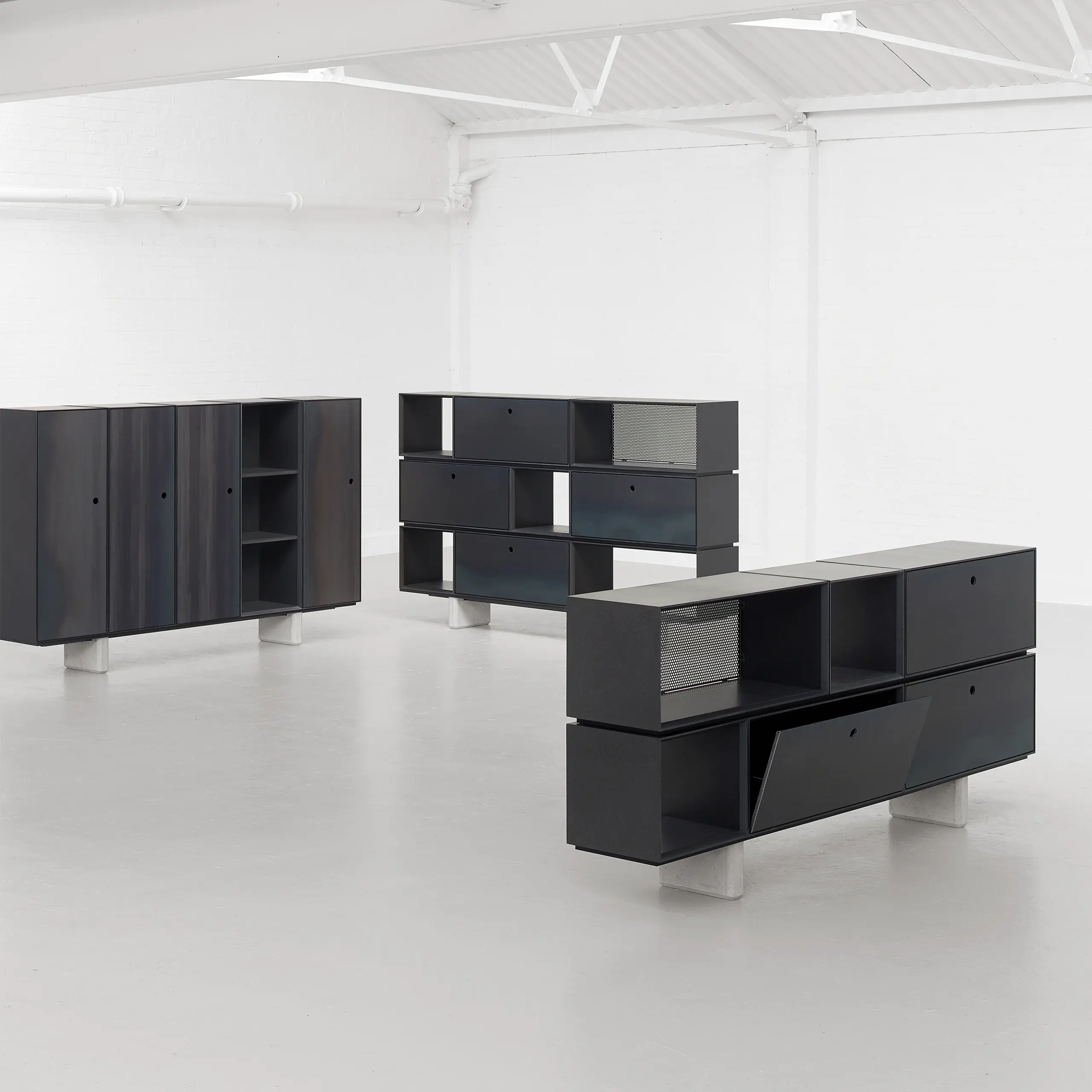 Isomi - Chamfer Assembled Storage 1