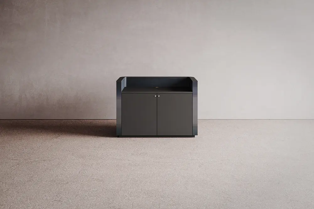 Isomi - Flo Greeter in Hot Rolled Steel