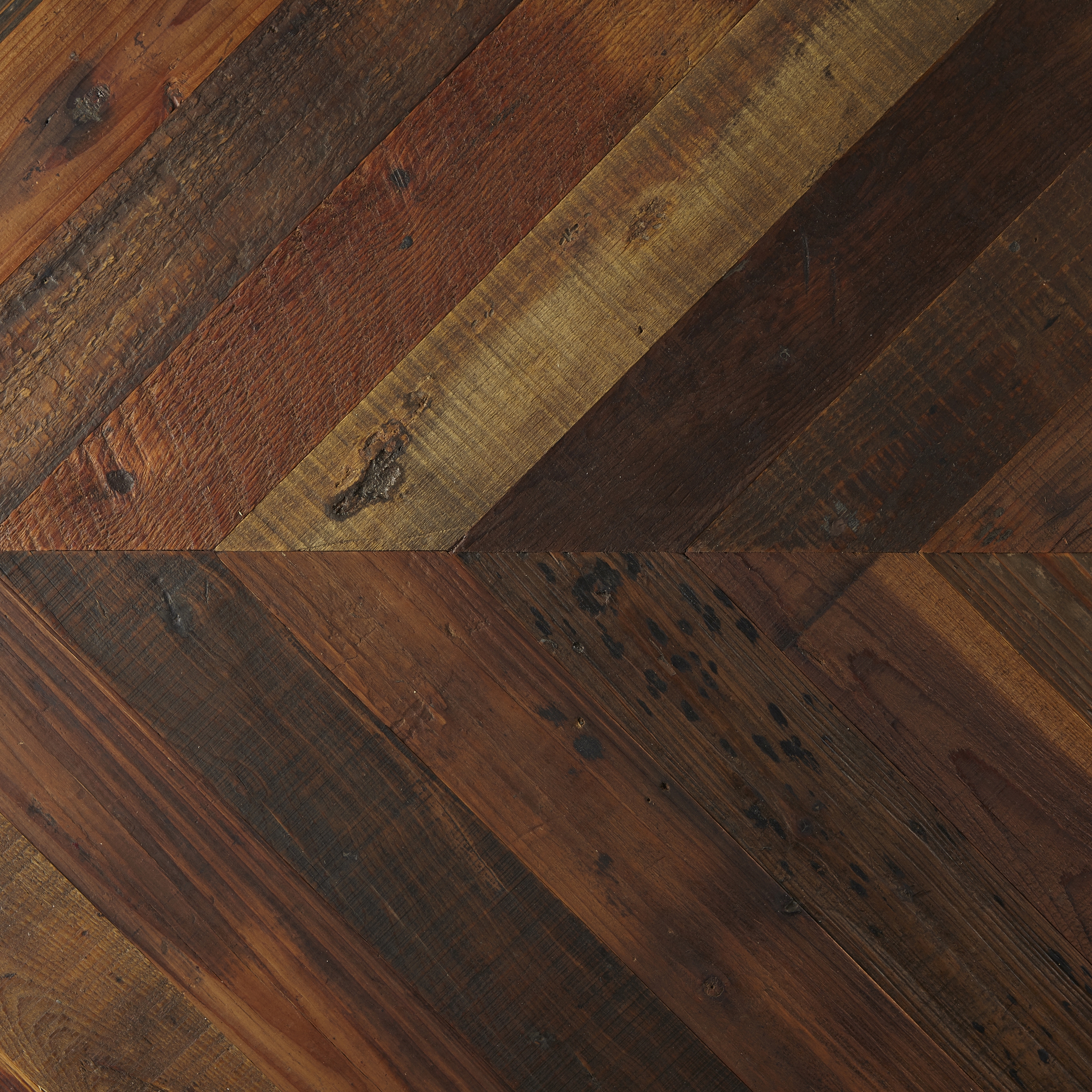 Mostra il prodotto Oriental Reclaimed | Pine, Natural del produttore Imondi