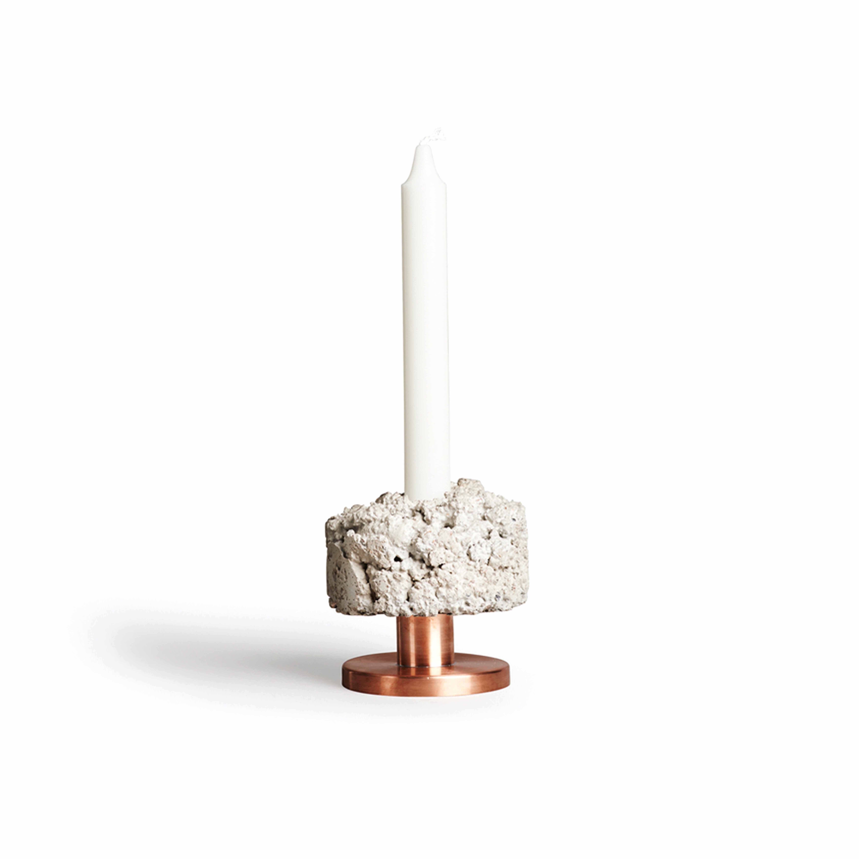 Mostra il prodotto Crowd Candle Holder Rough Billy del produttore NEW WORKS