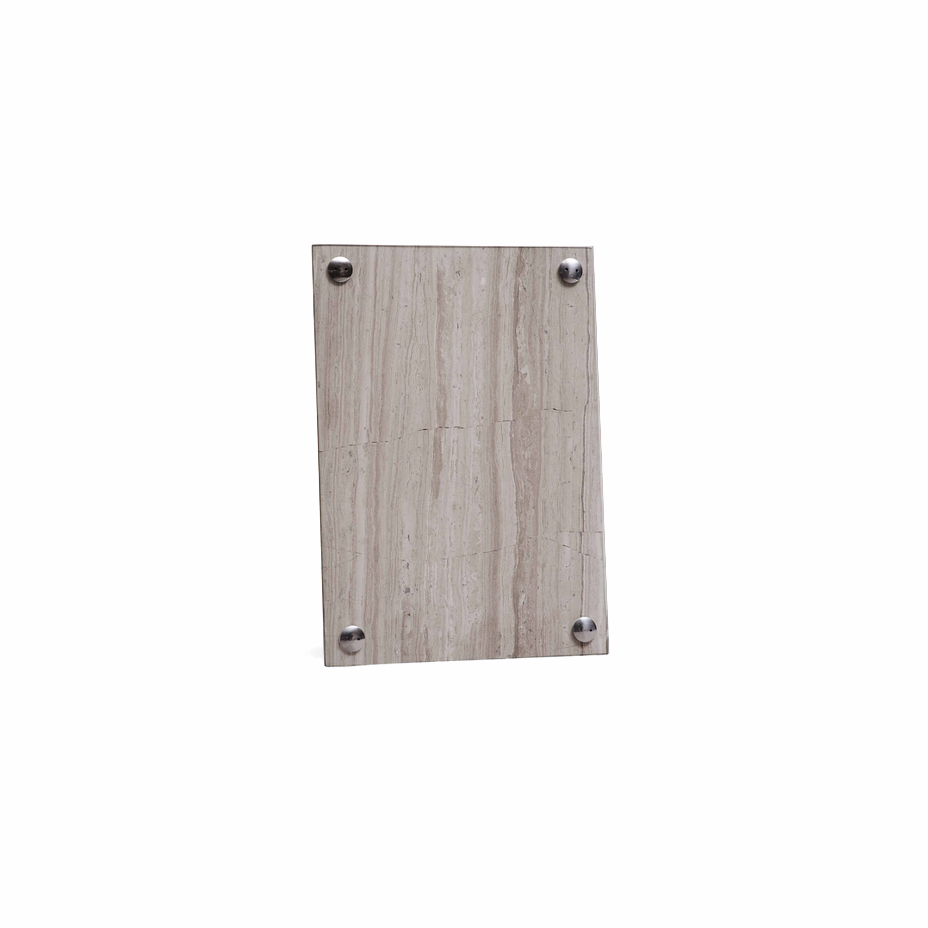 Mostra il prodotto A Frame Picture Frame Light Fossil Marble | Medium del produttore NEW WORKS