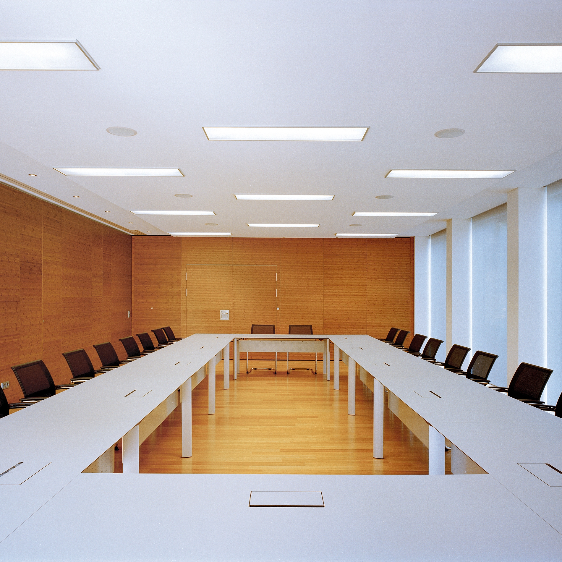 Display product cetera from manufacturer fröscher