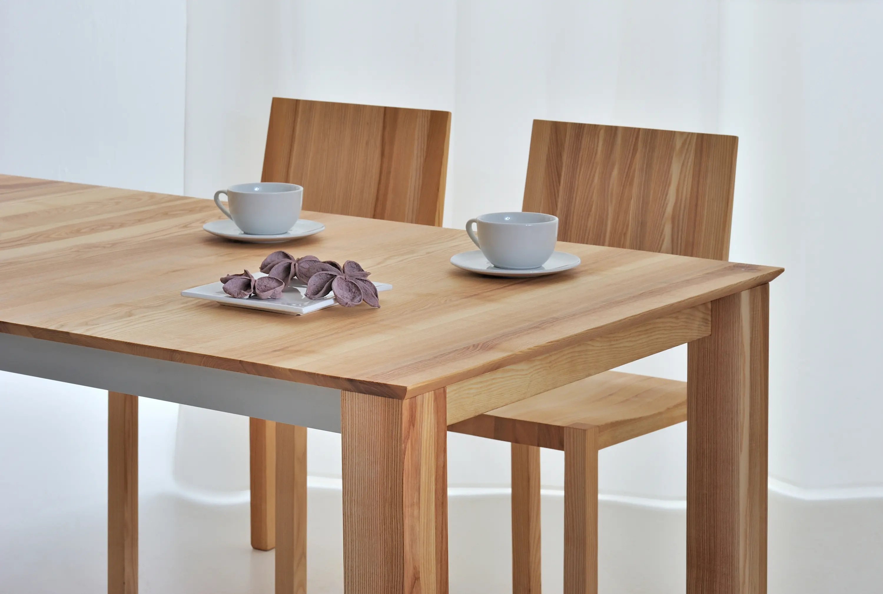Vitamin Design - SLIM Butterfly Tisch