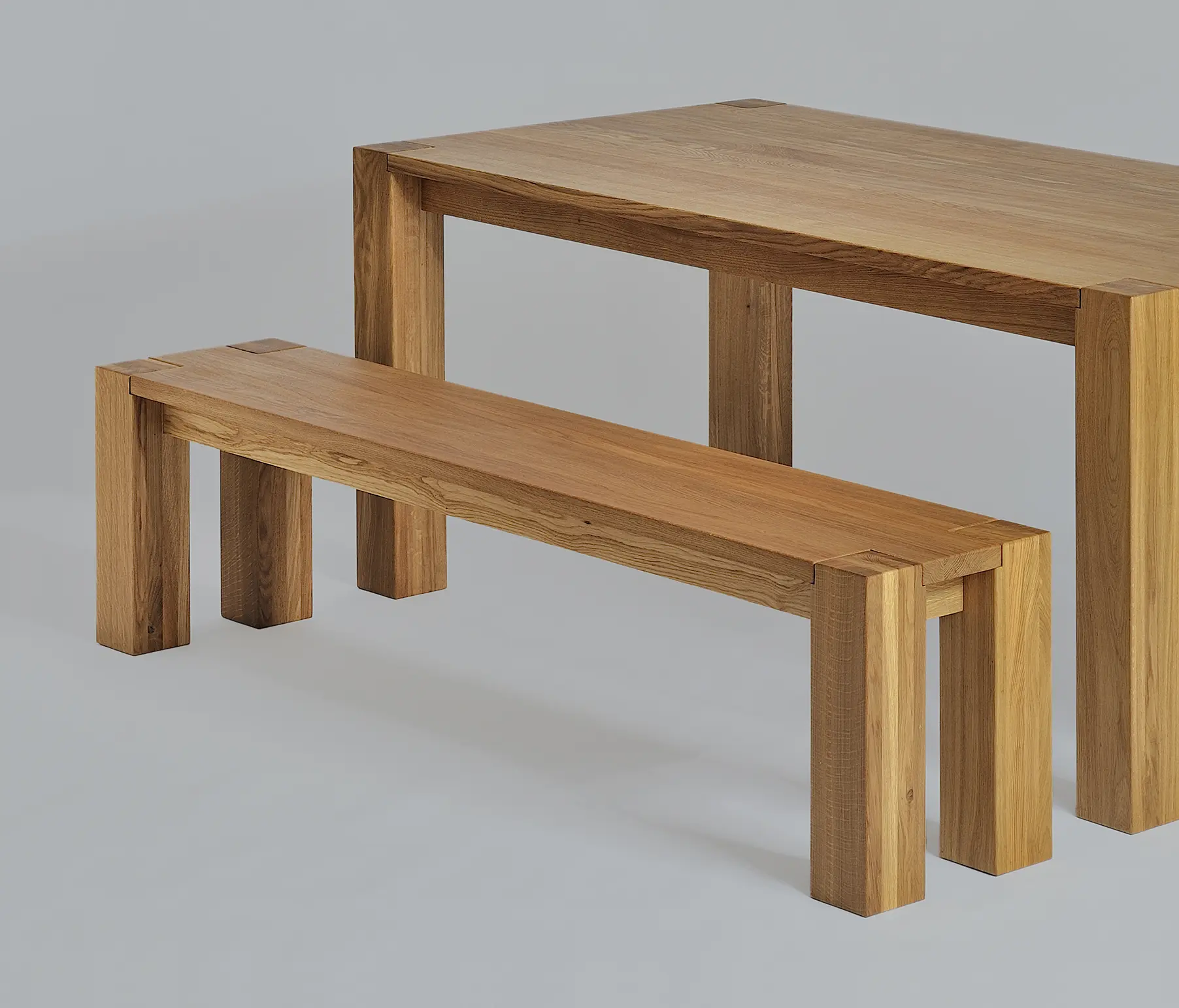 Vitamin Design - TAURUS Table