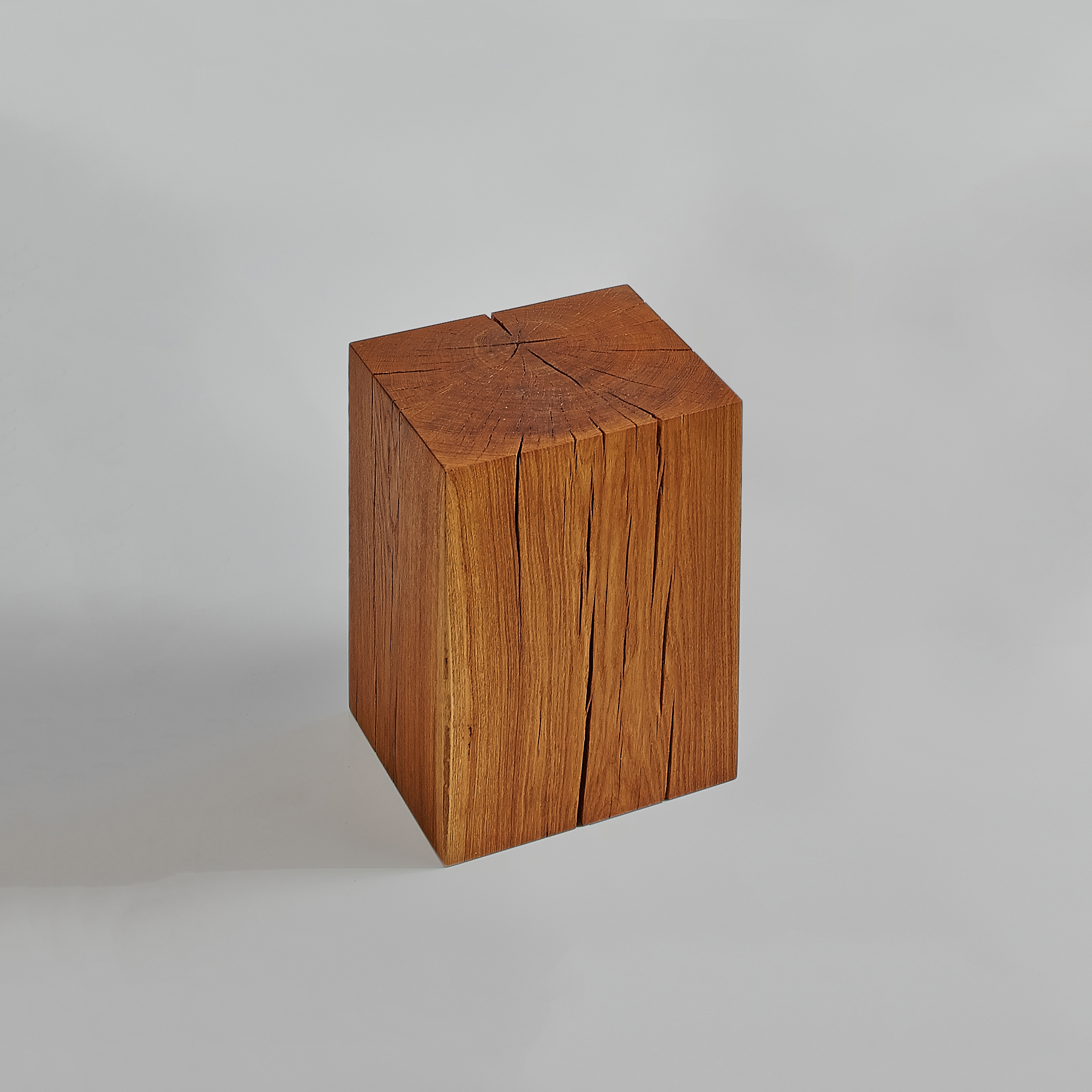 Display product KLOTZ Stool from manufacturer Vitamin Design