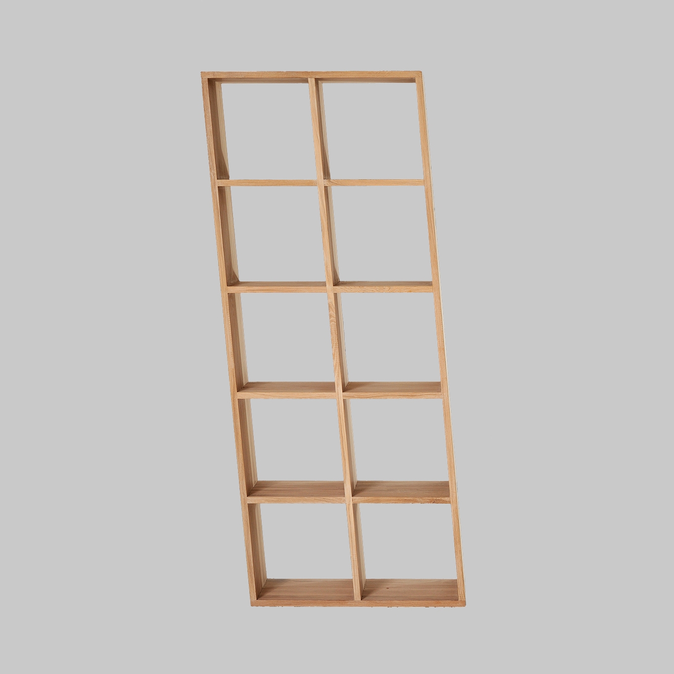 Display product PISA 10 from manufacturer Vitamin Design