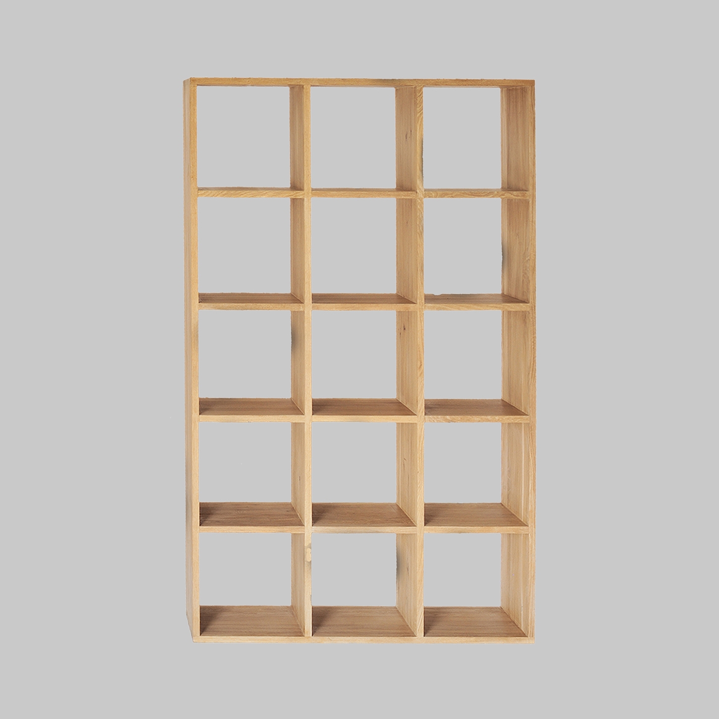 Display product PISA G 15 from manufacturer Vitamin Design