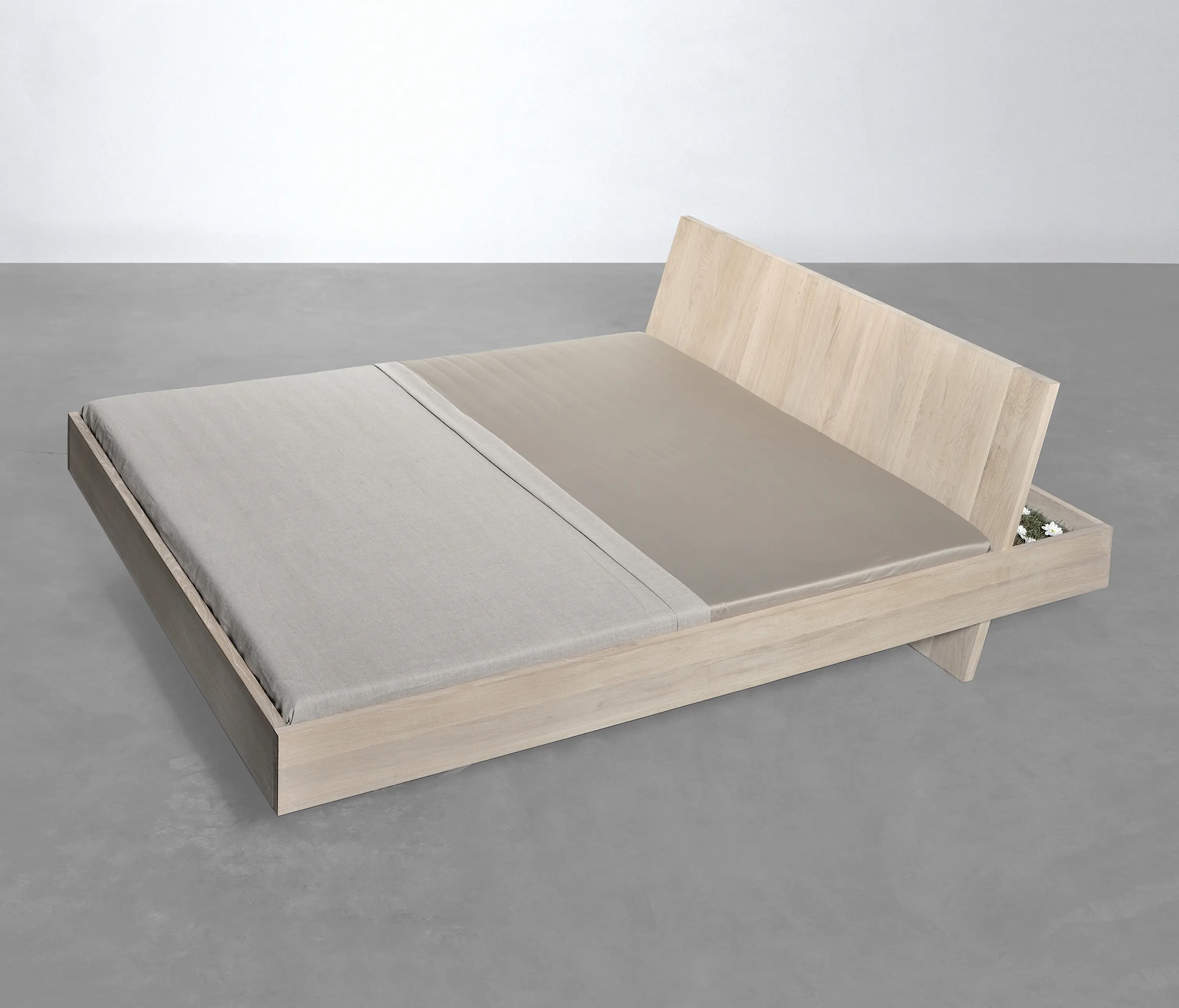 Vitamin Design - SOMNIA Bed
