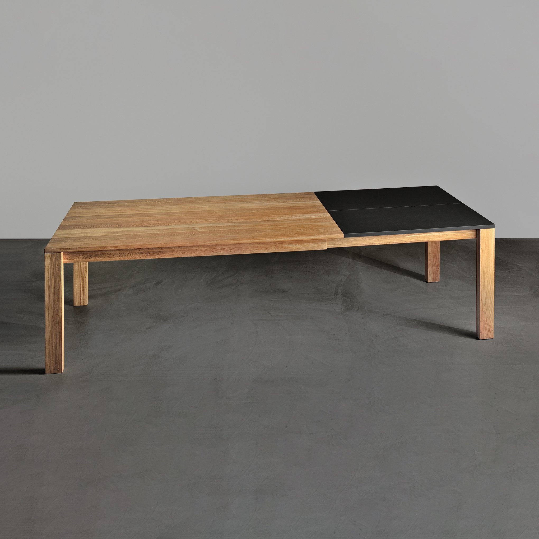 VARIUS BUTTERFLY Table