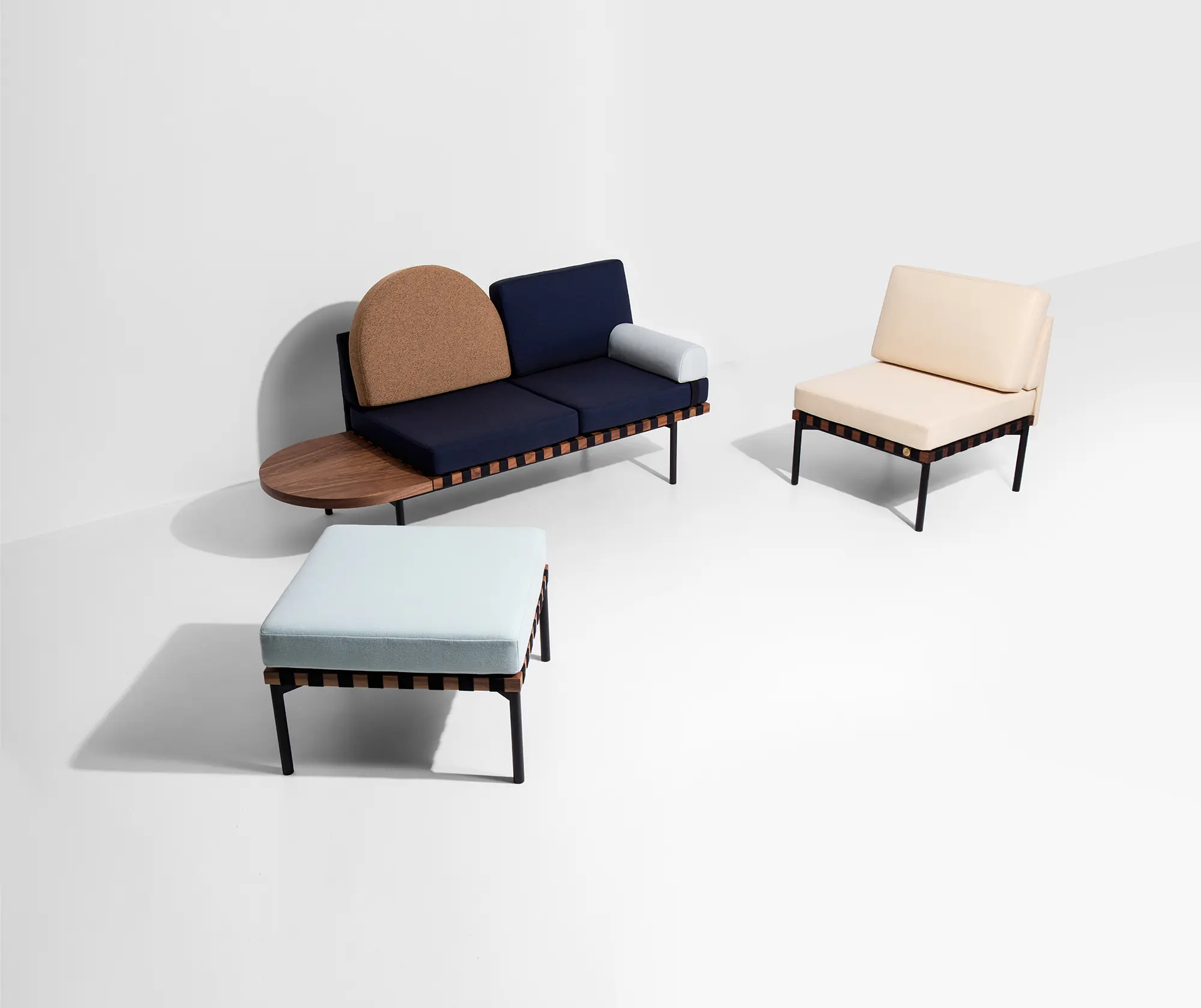 Petite Friture - Grid | 2 seater sofa with armrests