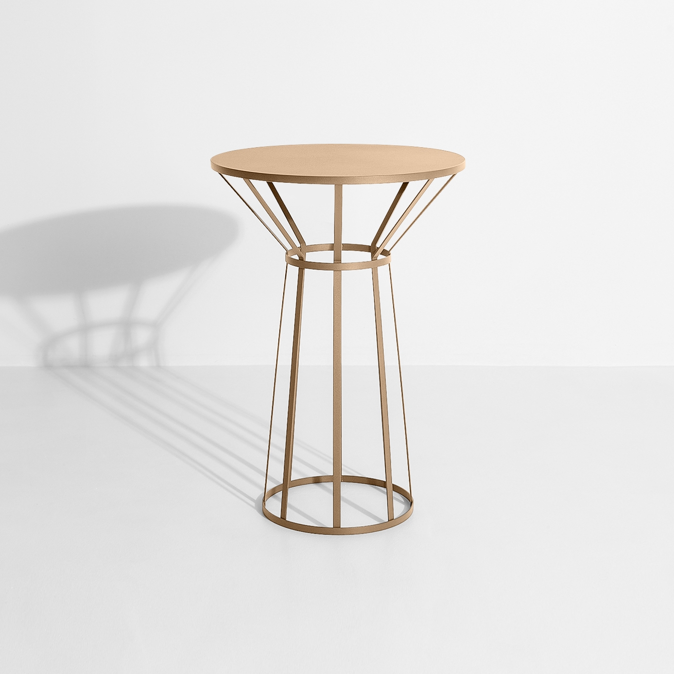 Display product Hollo | Table for two from manufacturer Petite Friture
