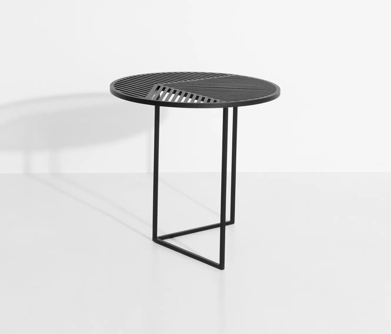 Petite Friture - Iso | A round