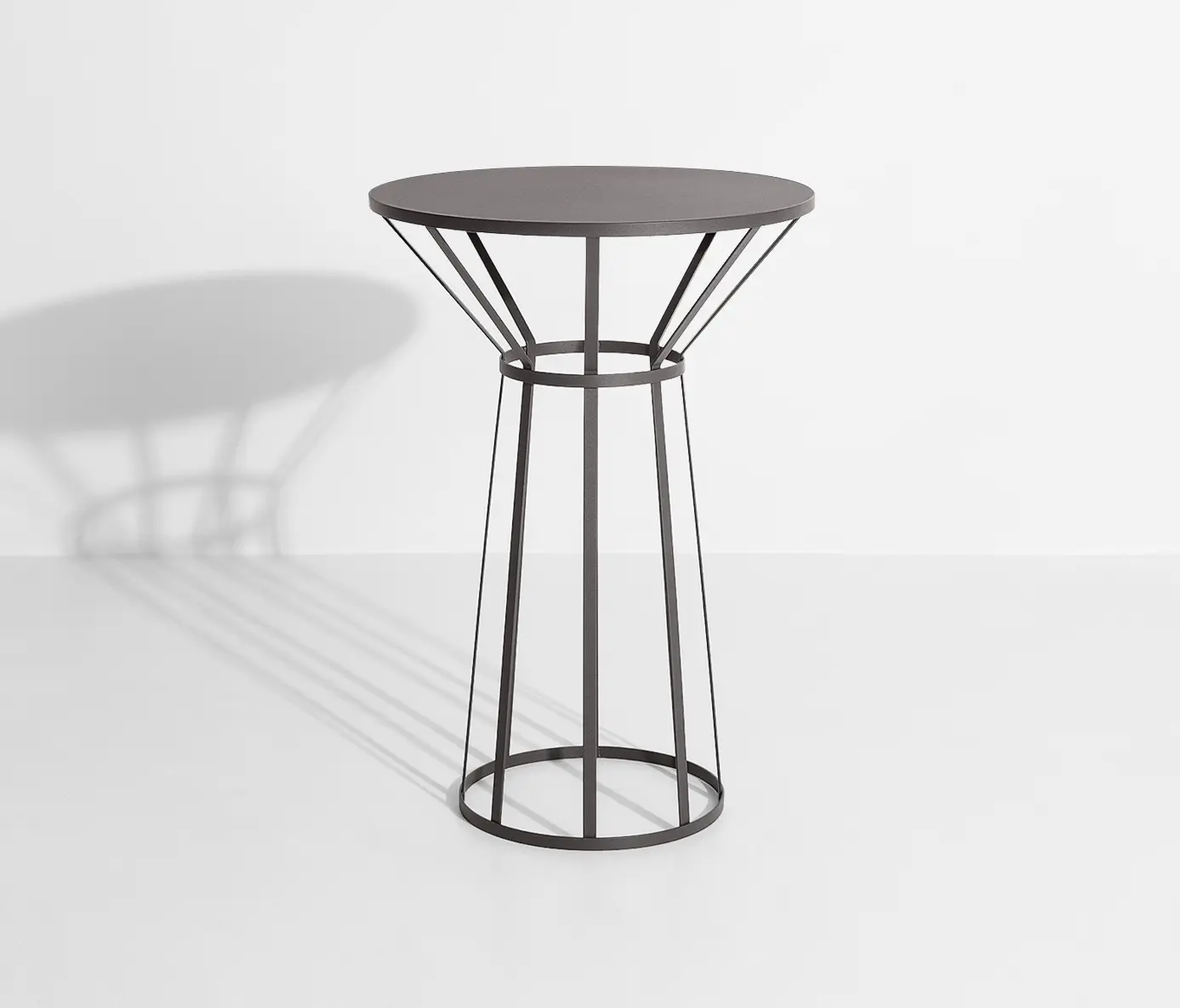 Petite Friture - Hollo | Table for two